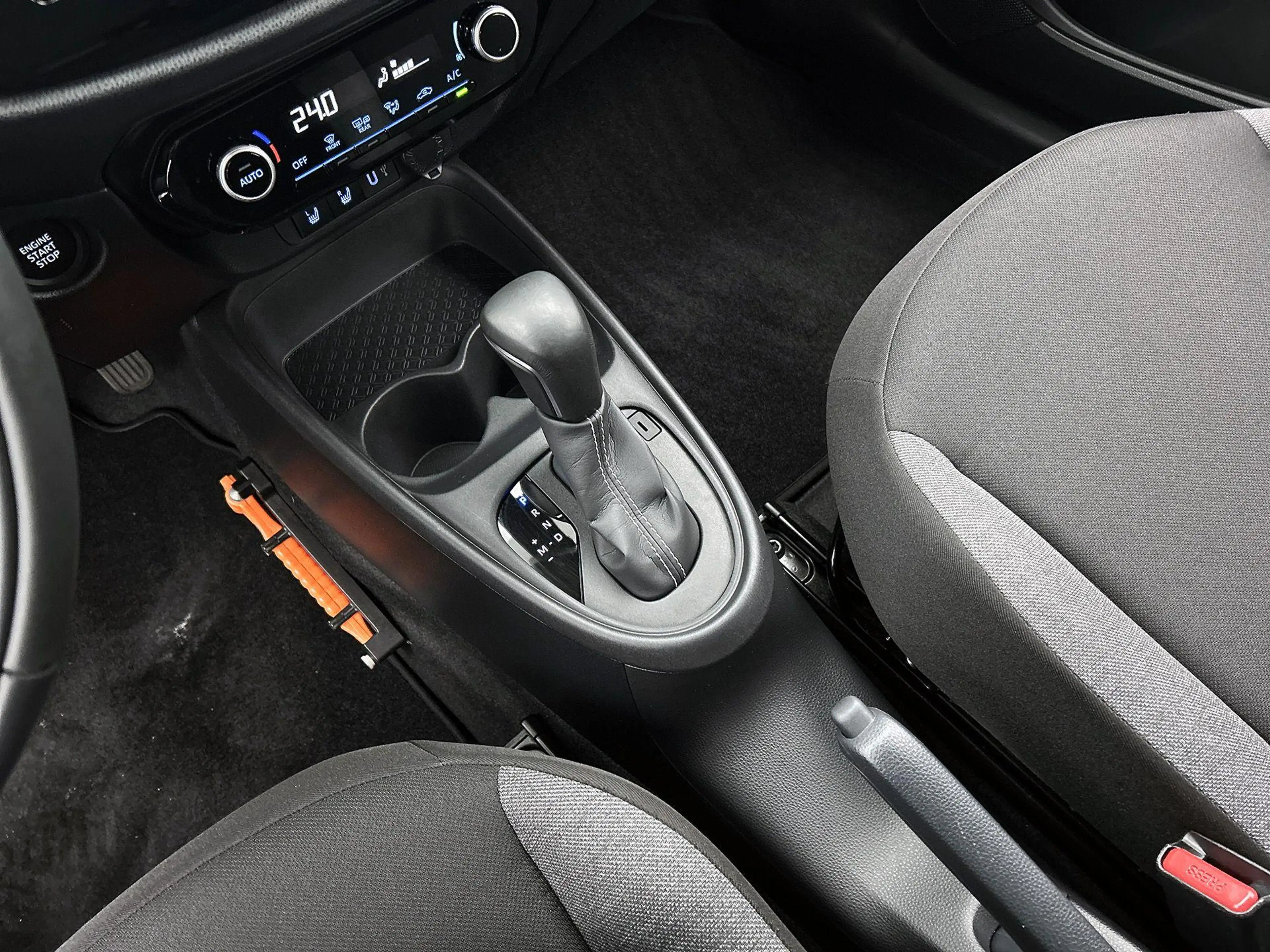Toyota Aygo X 1.0 VVT-i S-CVT Play | Apple Carplay/Android Auto — photo 10