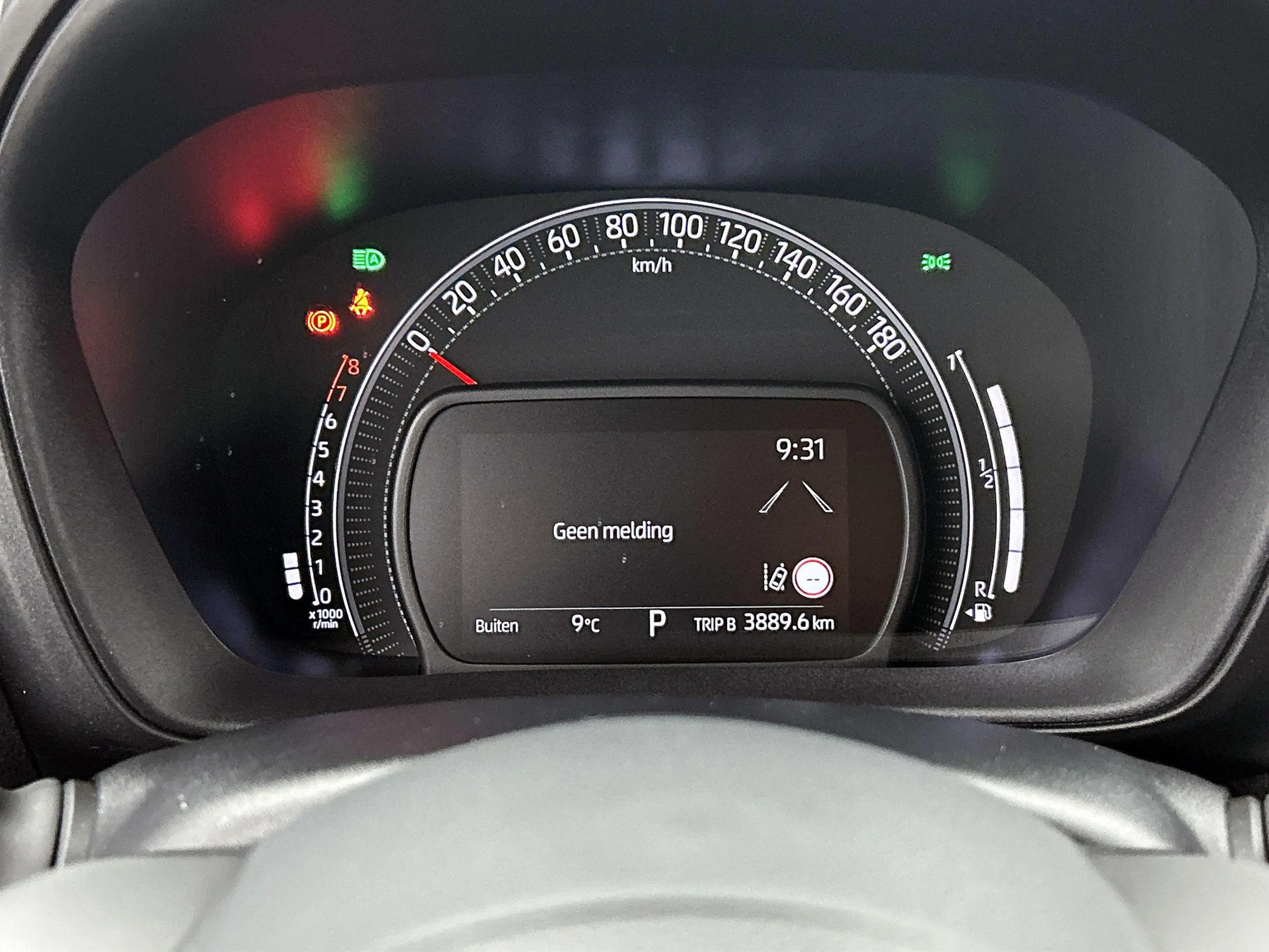 Toyota Aygo X 1.0 VVT-i S-CVT Play | Apple Carplay/Android Auto — photo 12
