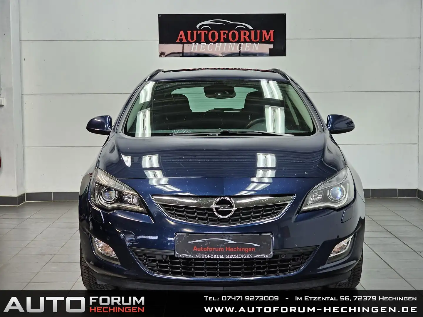 Opel Astra J Sports Tourer 150 Jahre Opel Blau - 2