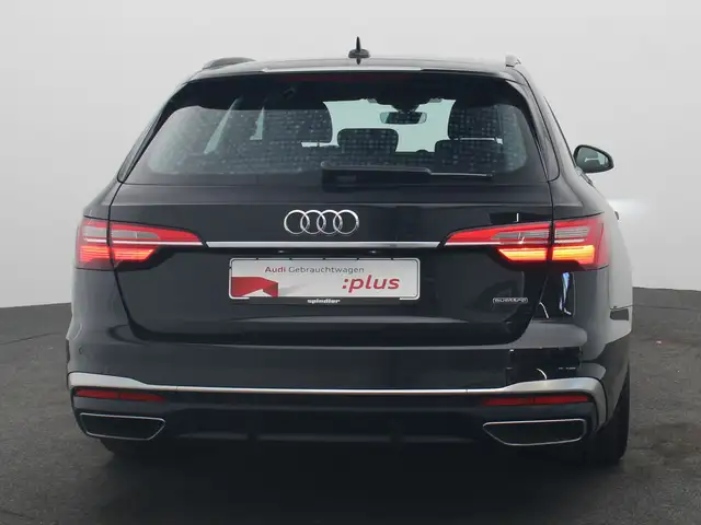 Audi A4 view 6