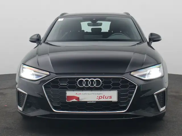 Audi A4 view 3