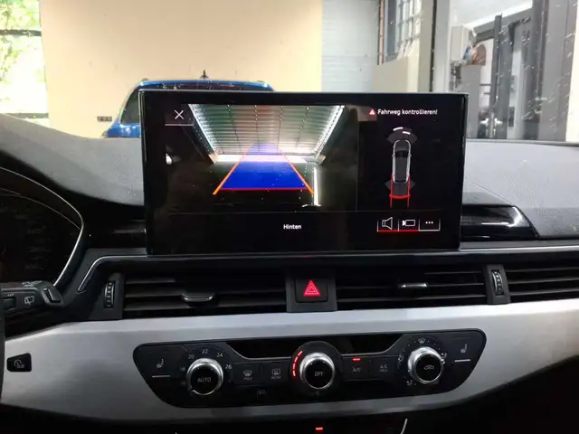 Audi A4 view 5