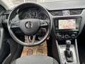 Skoda Octavia Combi 2,0 4x4 DSG*LED*NAVI*TEMPO*SZH Weiß - thumbnail 9