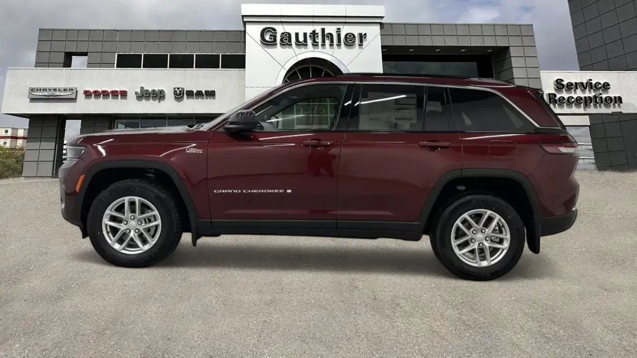 Jeep Grand Cherokee снимка Jeep Grand Cherokee