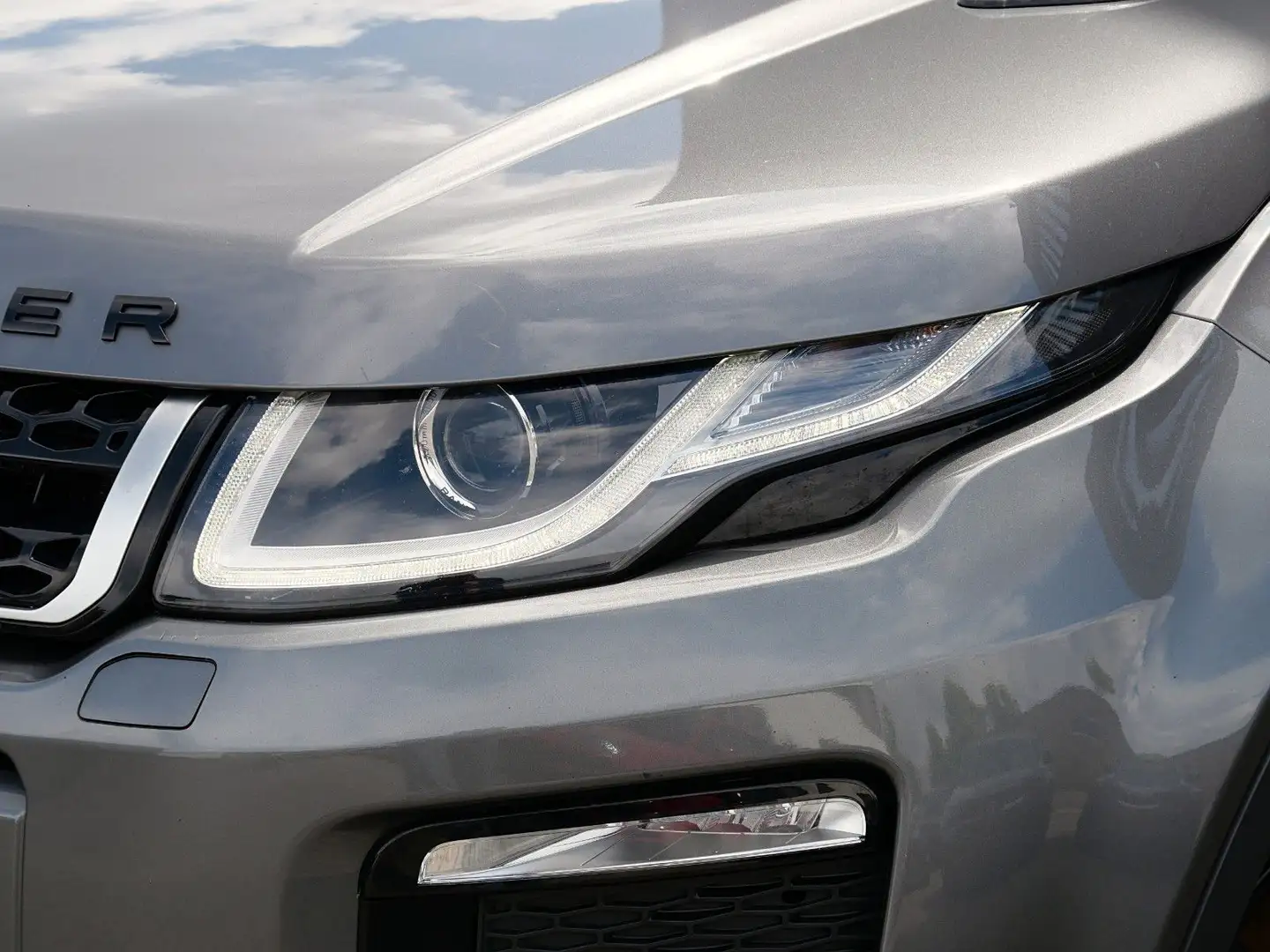 Land Rover Range Rover Evoque SE Panorama Winterpaket AHK Grau - 2