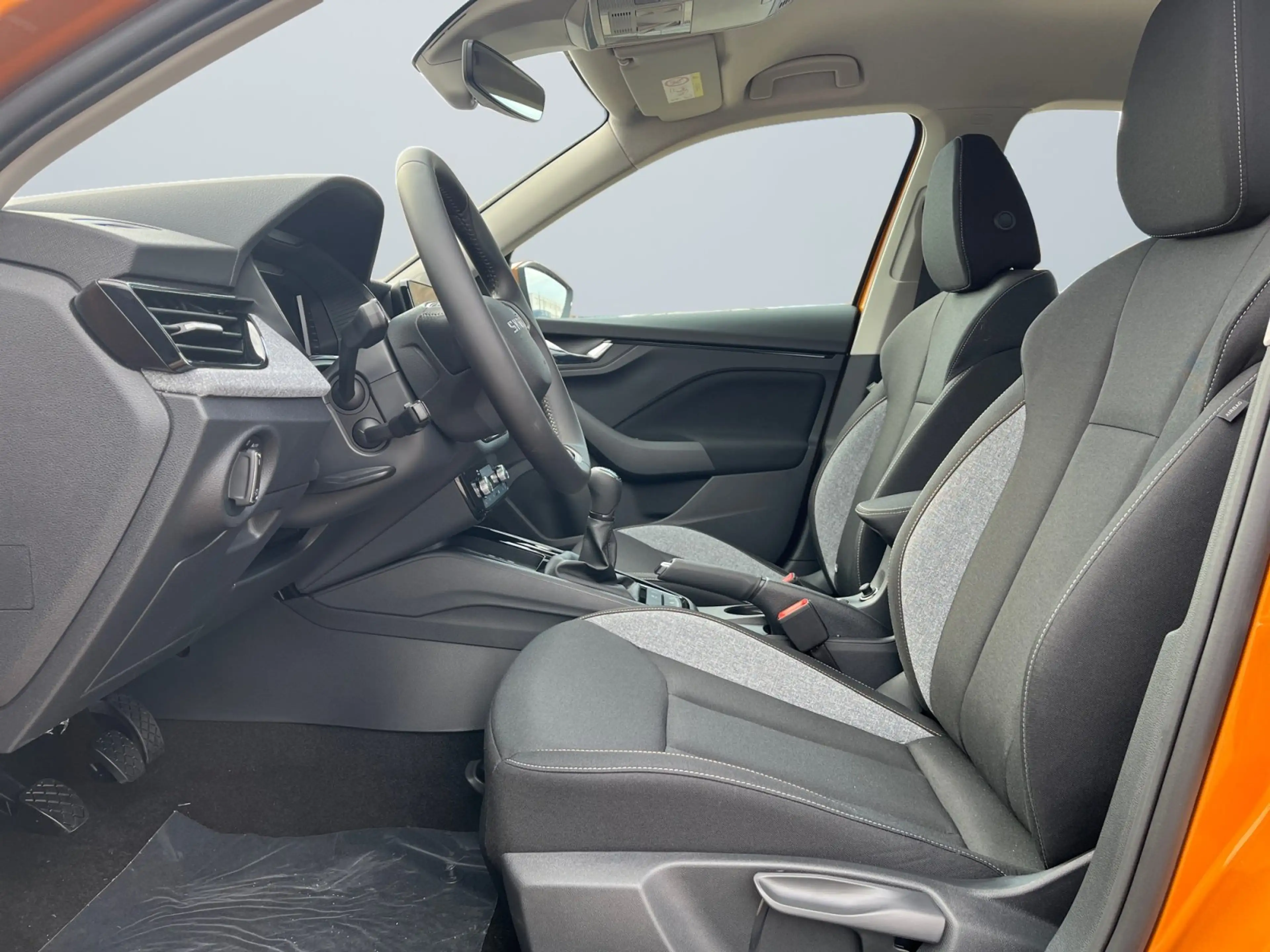 Skoda Kamiq Tour 1.0 TSI Matrix-LED AHK-schwenkbar USB — photo 7