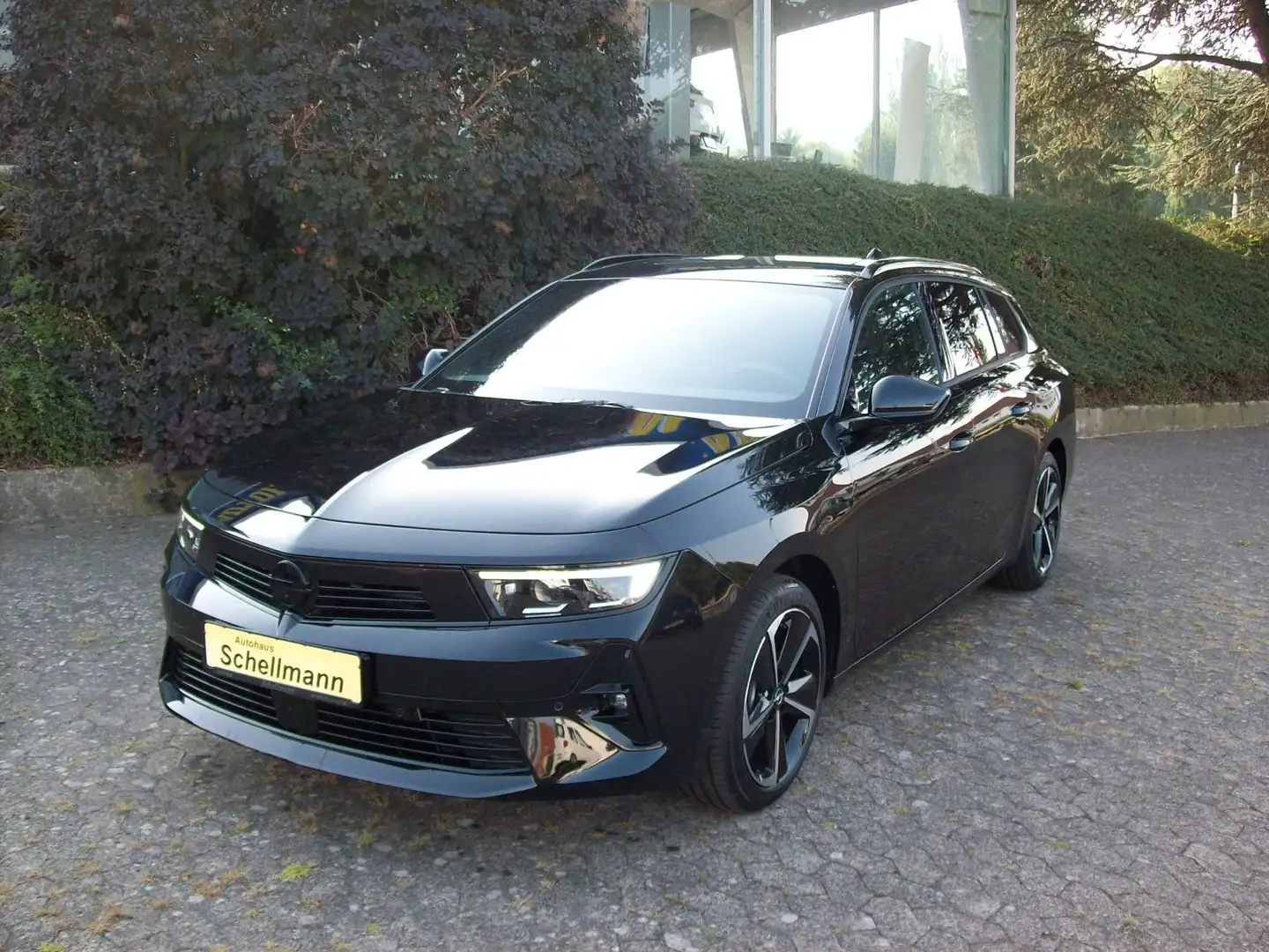 Opel Astra L ST 1.2T GS VollLED 360* SHZ LHZ Navi AHK Noir - 2