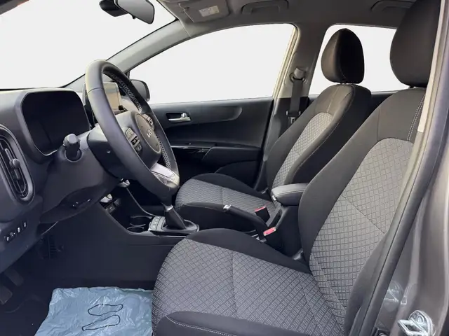 Kia Picanto view 8