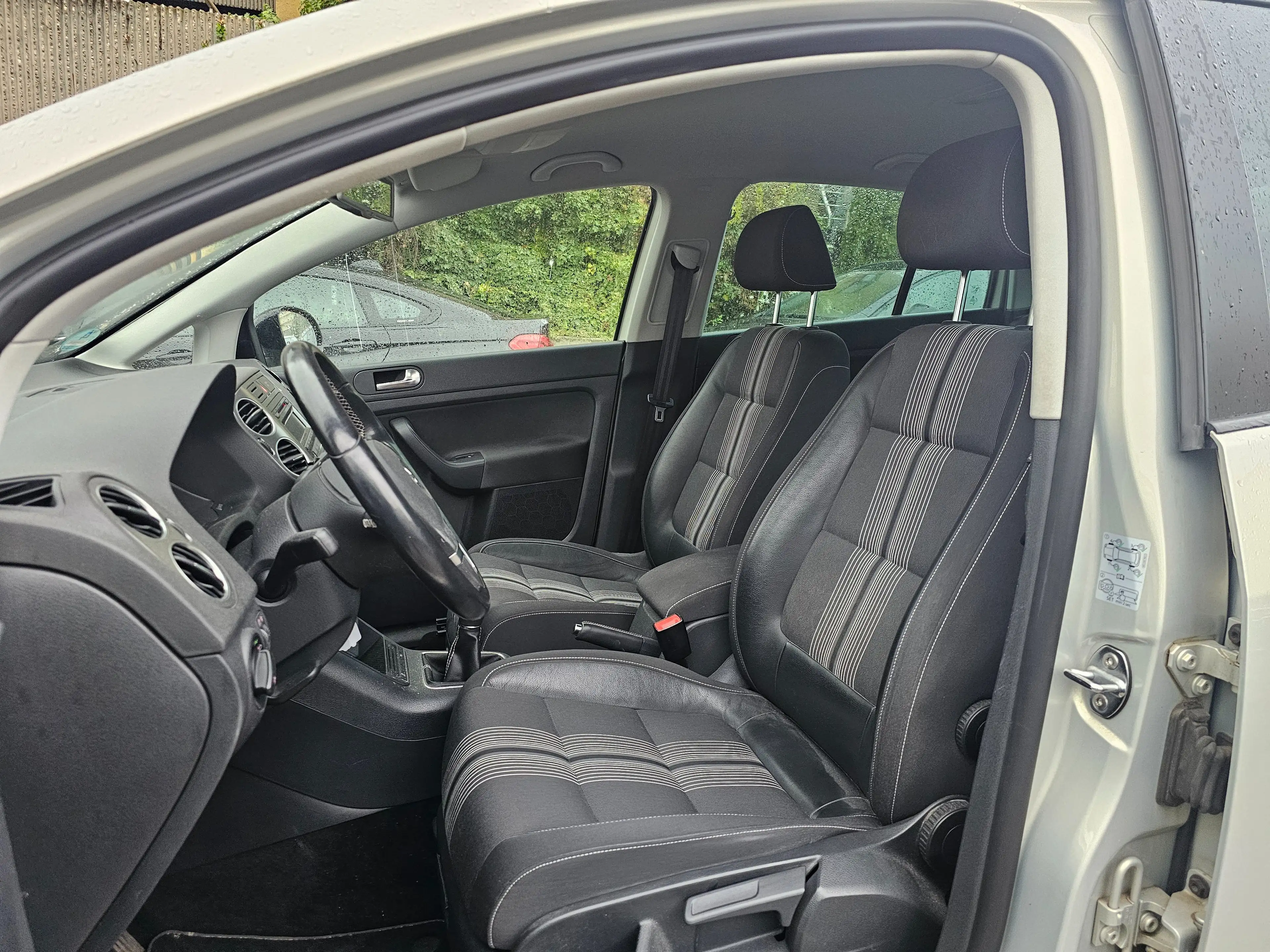 Volkswagen Golf Plus Match Scheckheftgepflegt — photo 10