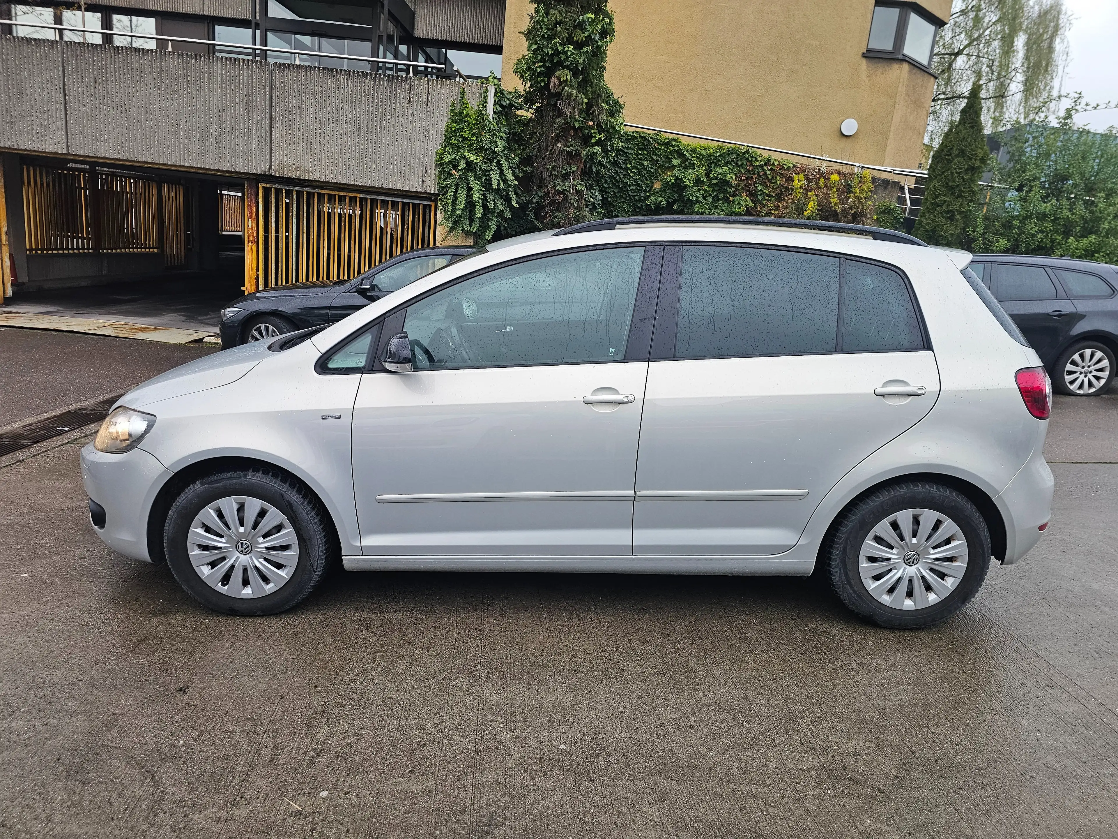 Volkswagen Golf Plus Match Scheckheftgepflegt — photo 7