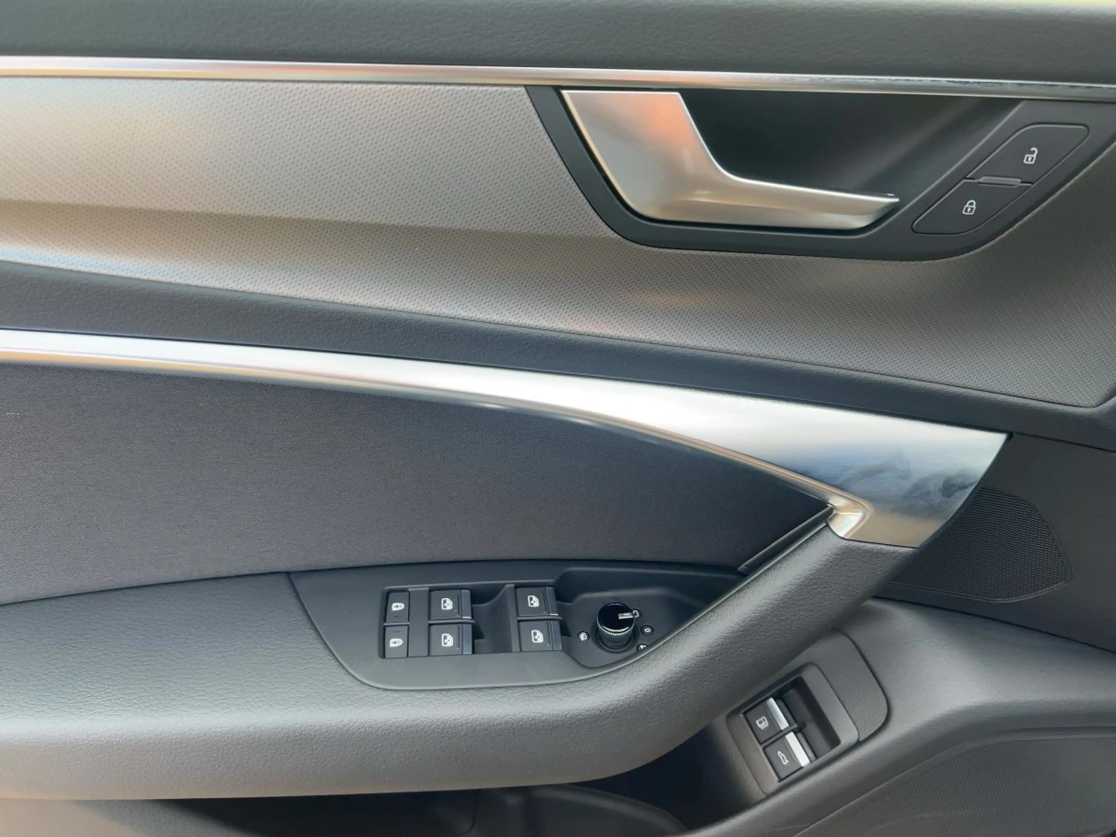 Audi A6 50 TFSI e sport quattro S tronic Sitzhz — photo 13
