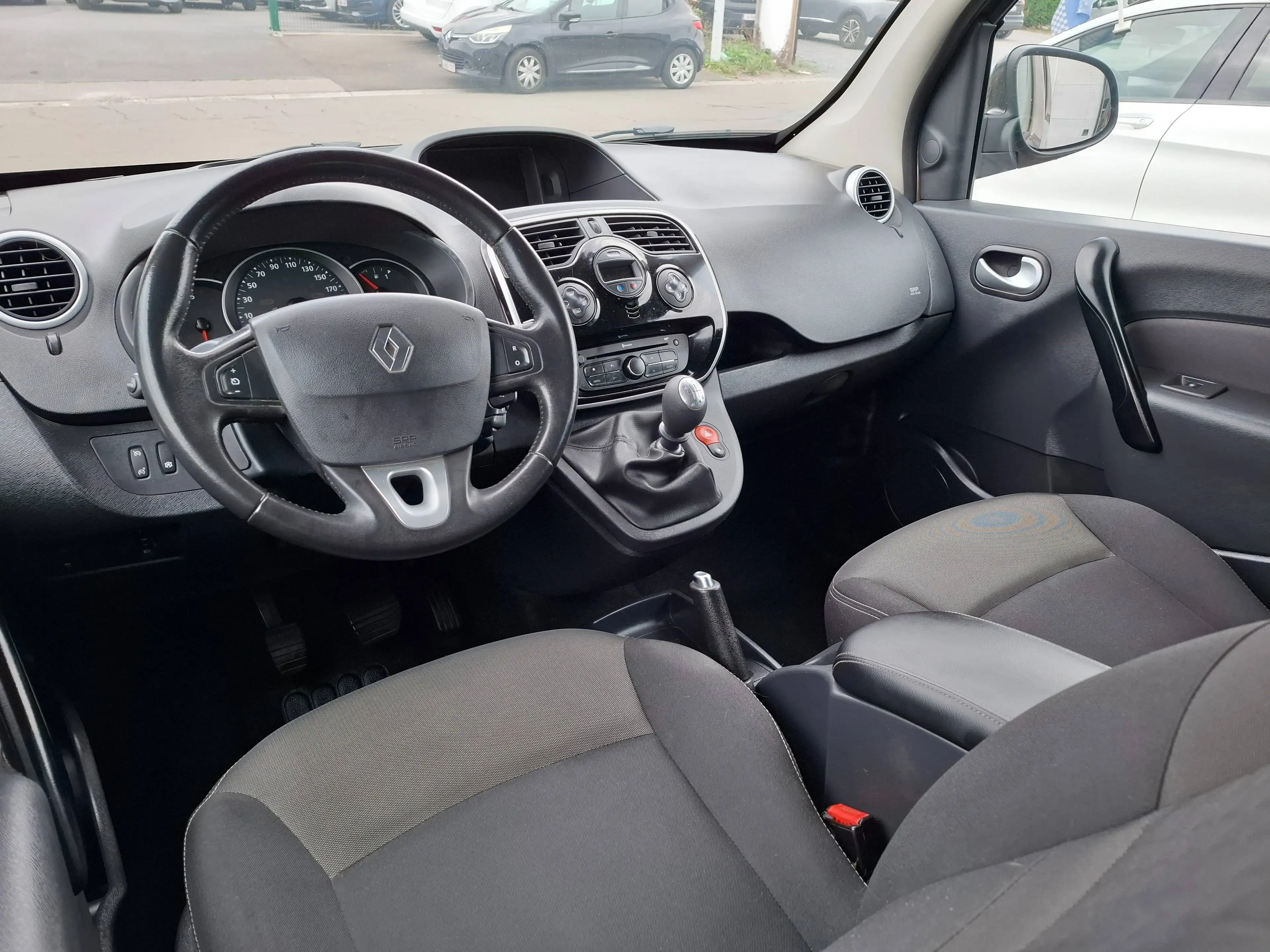 Renault Kangoo Kangoo 1.5 Blue dCi Limited — photo 10