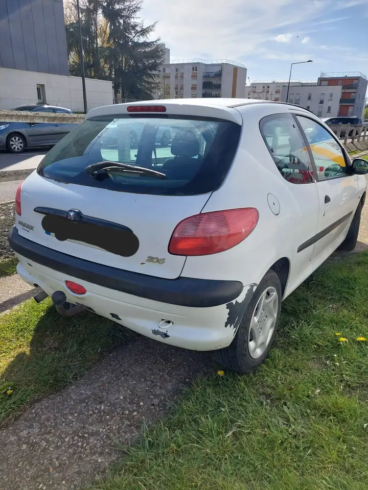Peugeot 206 1.9 D XR