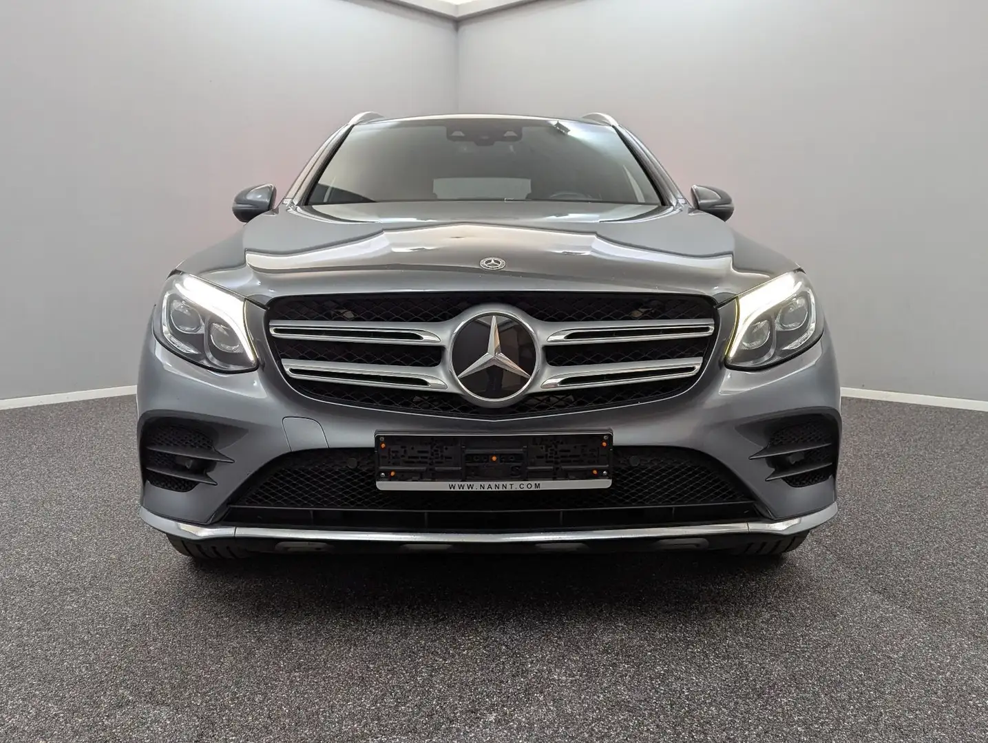 Mercedes-Benz GLC 220 d 4Matic AMG*ACC*STANDHEIZUNG*LED*KAMERA Grau - 2