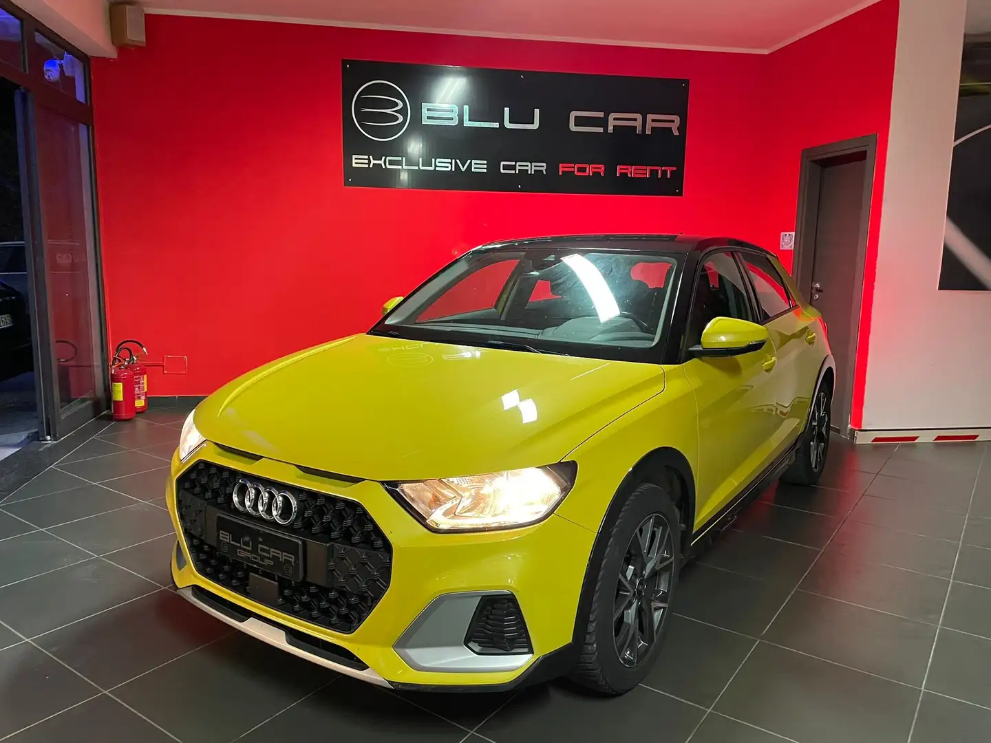 Audi A1 A1 Citycarver 35 1.5 tfsi 150cv Giallo - 1