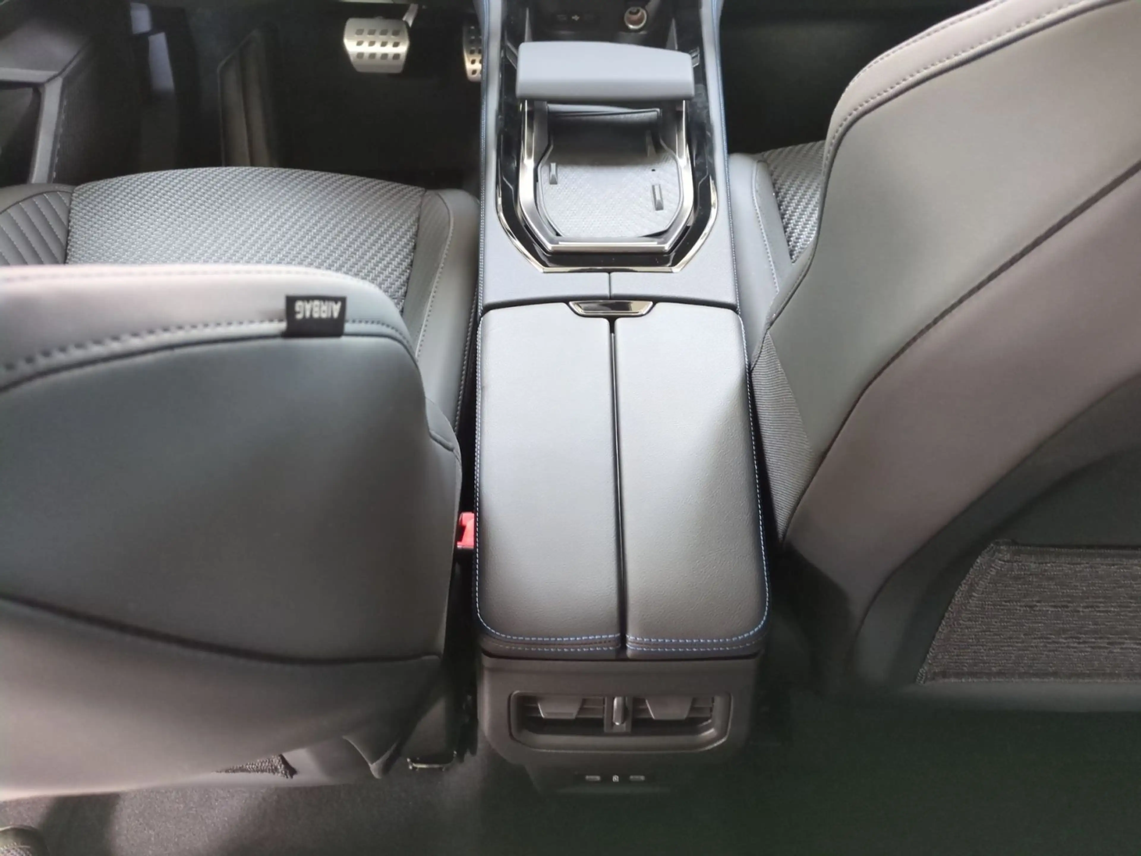 Renault Espace VI 1.2 E-TECH Hybr 200 Esprit Alp 7-Sitze — photo 15