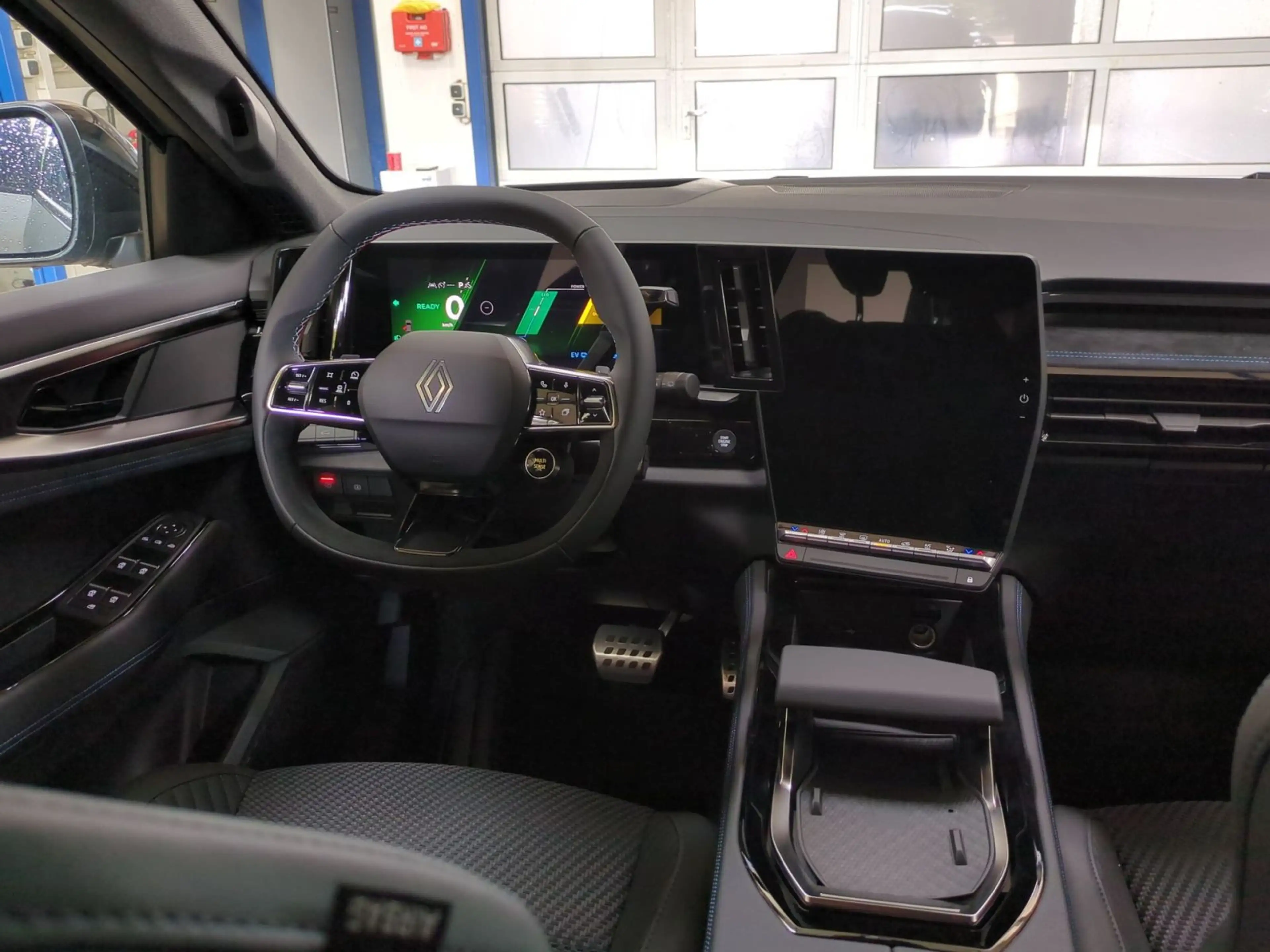 Renault Espace VI 1.2 E-TECH Hybr 200 Esprit Alp 7-Sitze — photo 14