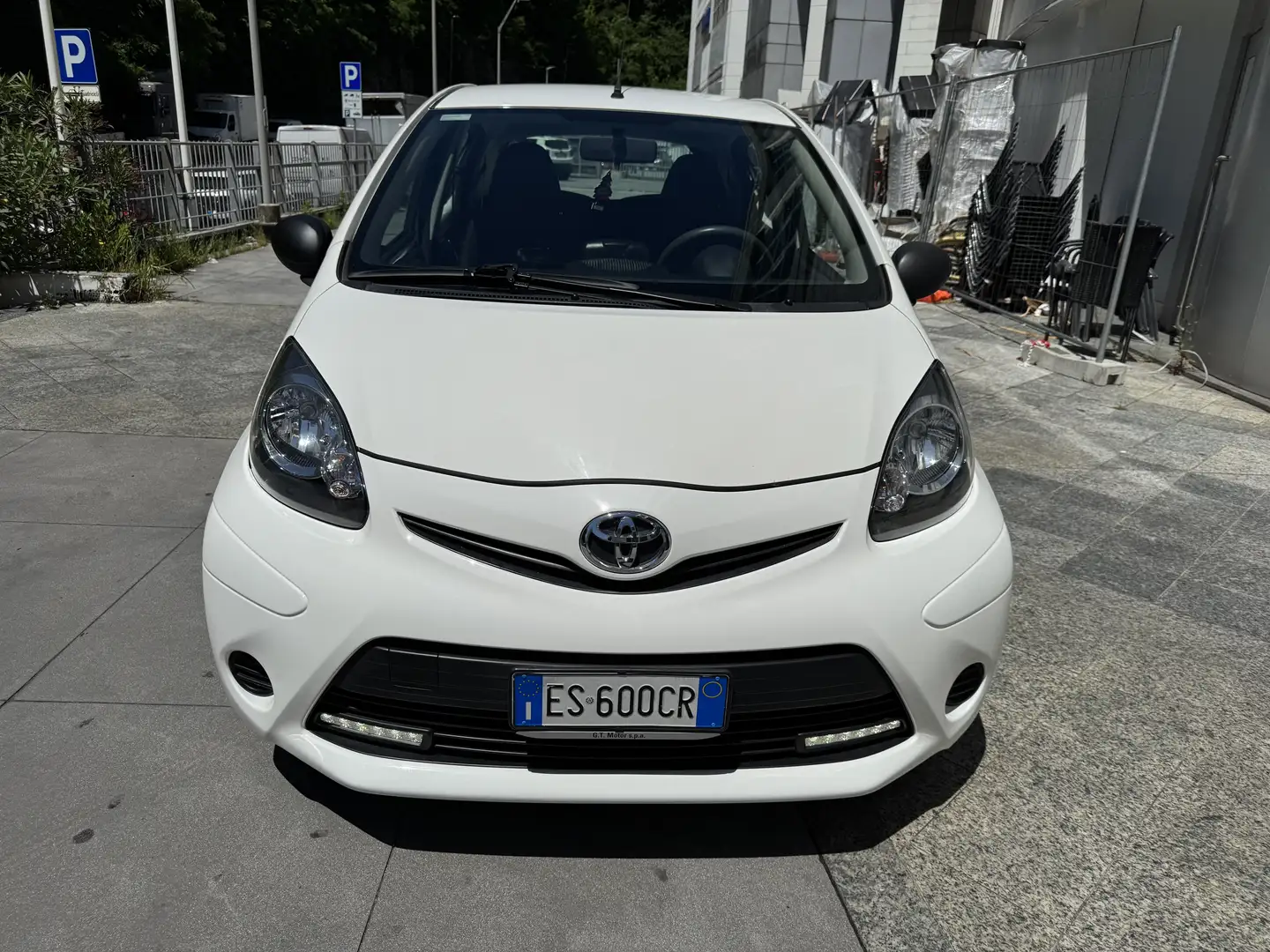 Toyota Aygo 1.0 NEOPATENTATI Bianco - 1