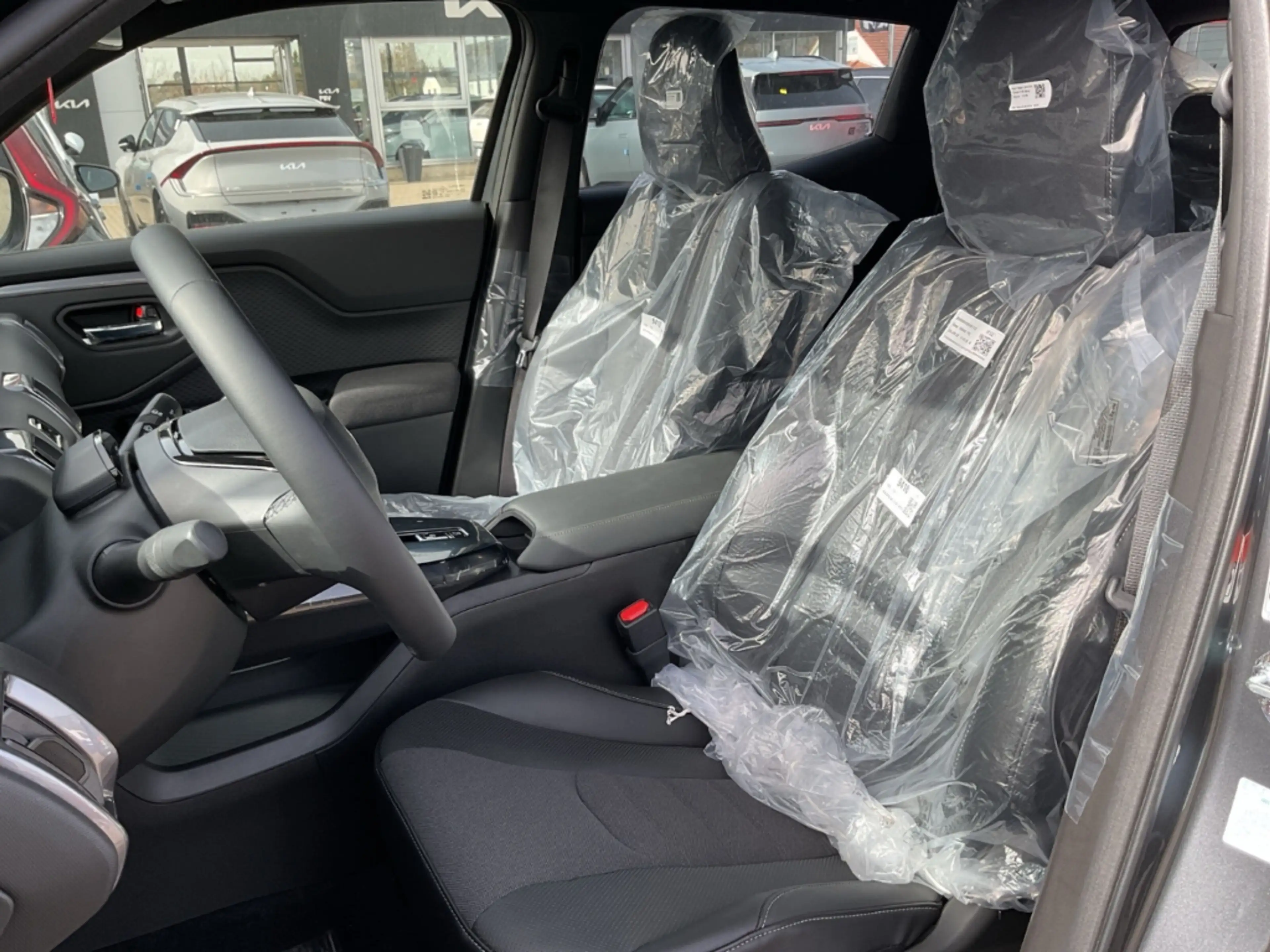 Toyota Urban Cruiser 128 kW FWD Lounge Panorama Soundsystem JBL 360 Kam — photo 8