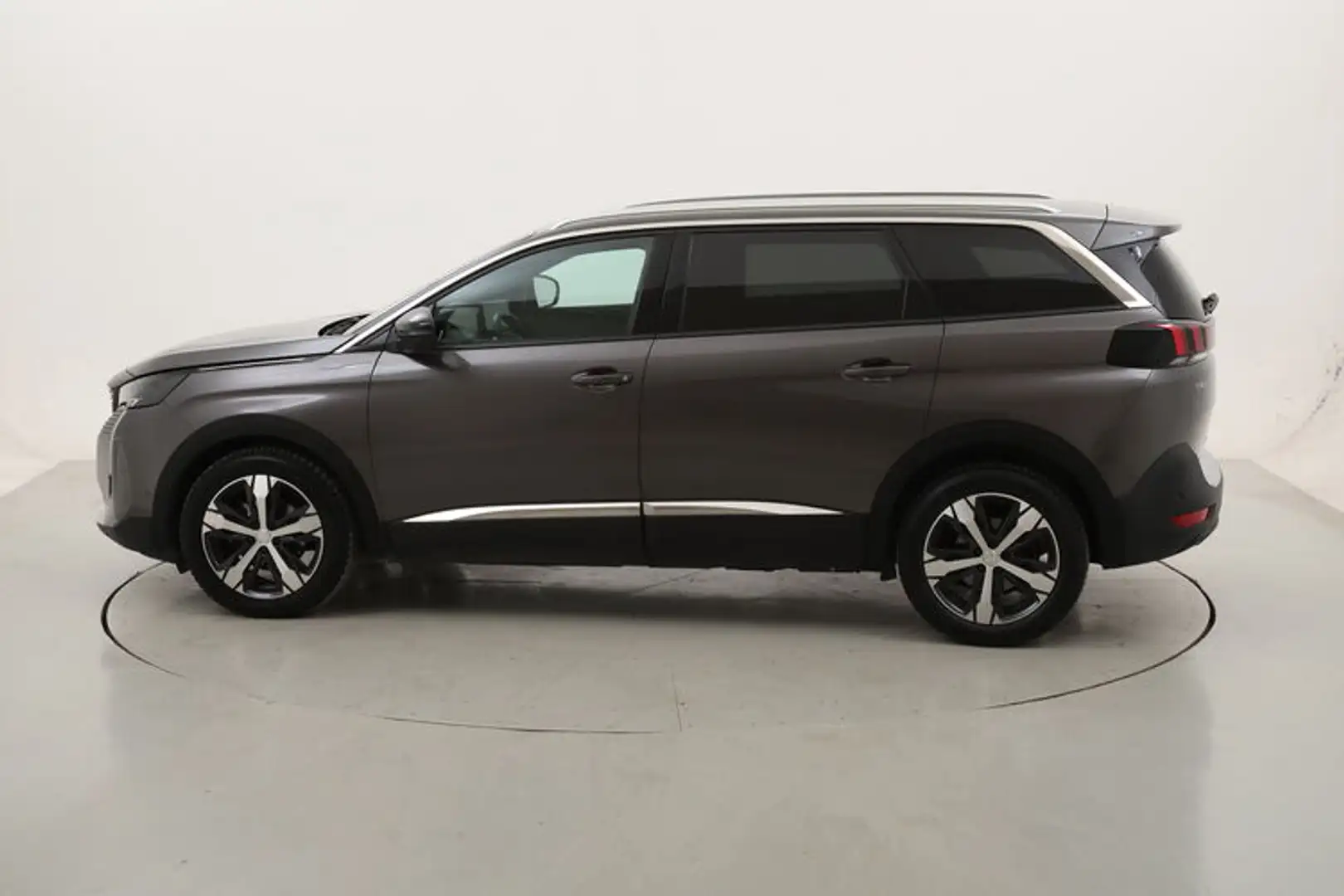 Peugeot 5008 Allure Pack EAT8 - 7 POSTI 1.5 Diesel 131CV Grigio - 2