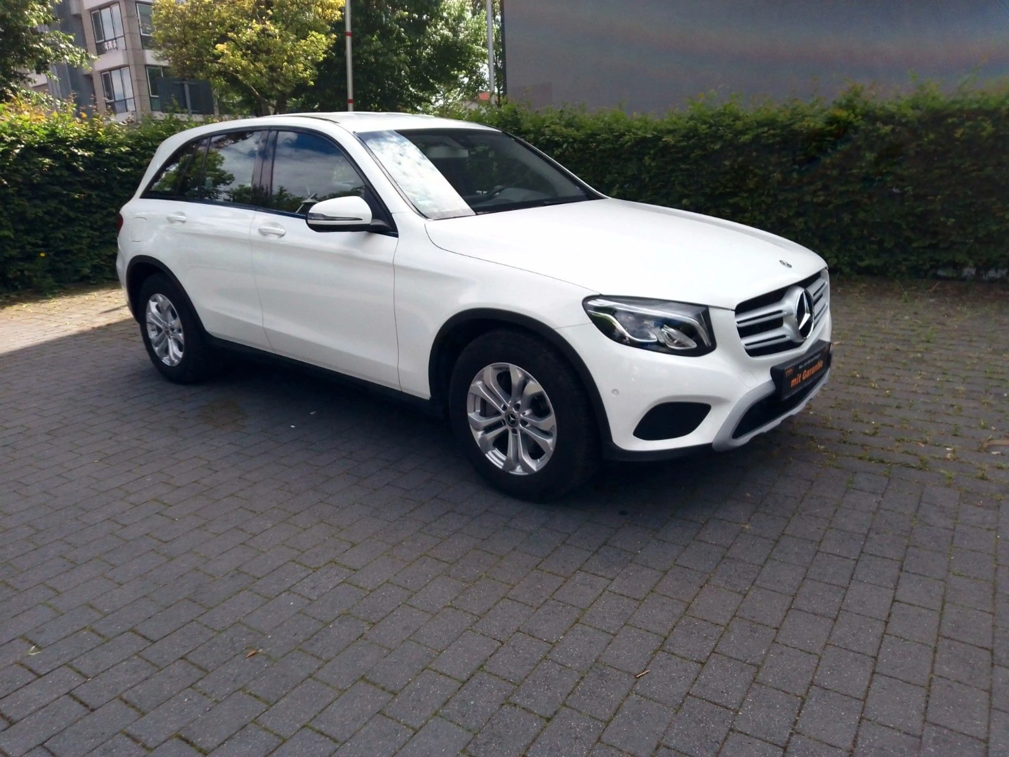 Mercedes-Benz GLC 220 d 4Matic — photo 2