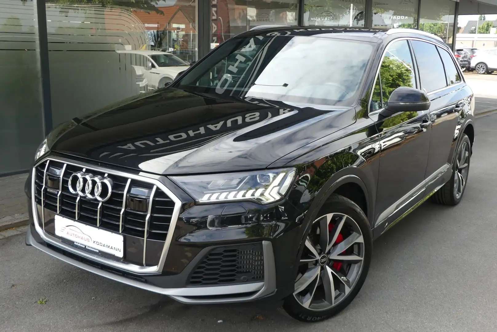 Audi Q7 55TFSI-e quattro S-line*Memory*Matrix*21Zoll* Чорний - 2