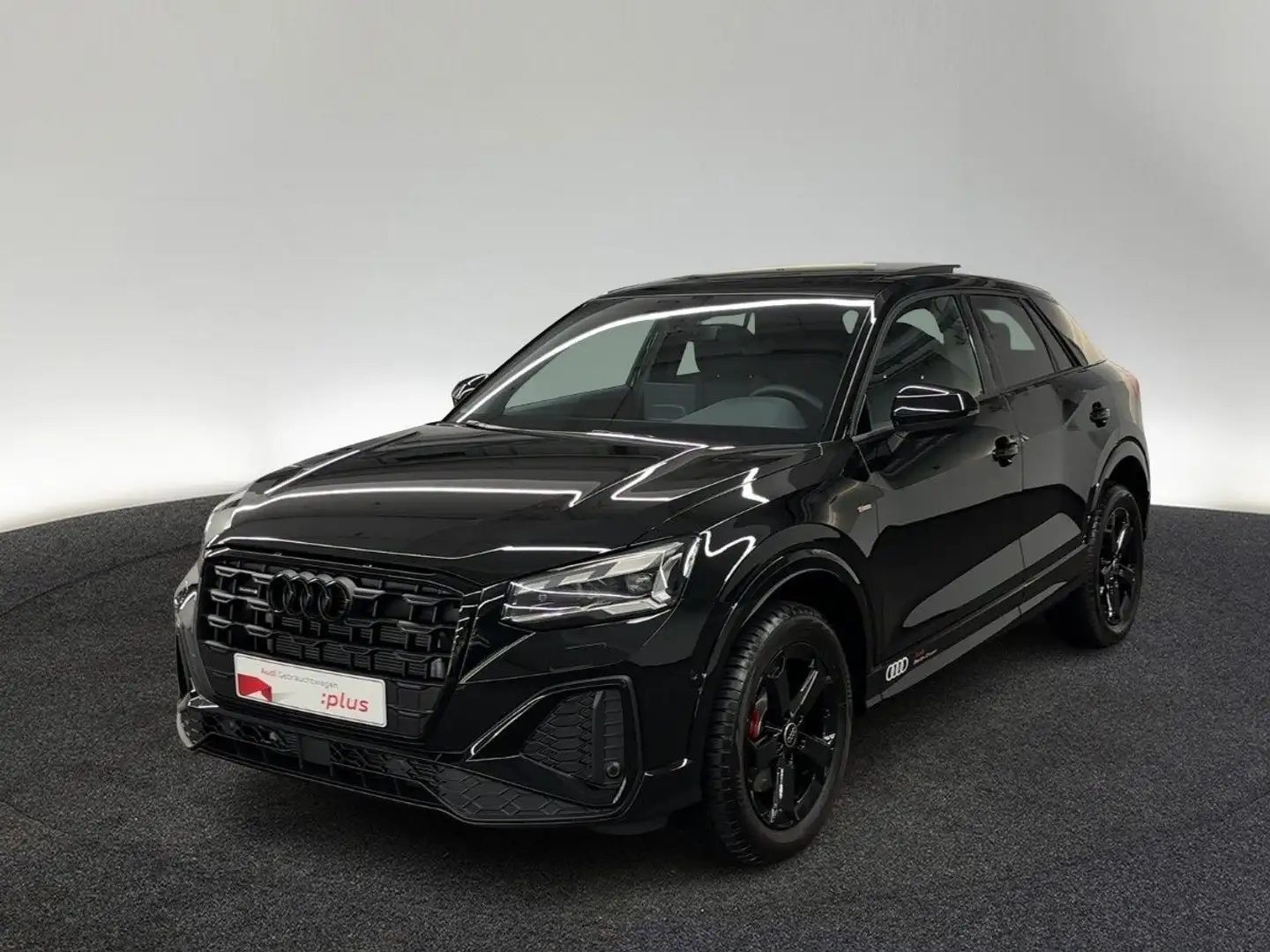 Audi Q2 S line 35 TDI quattro S tronic Schwarz - 2