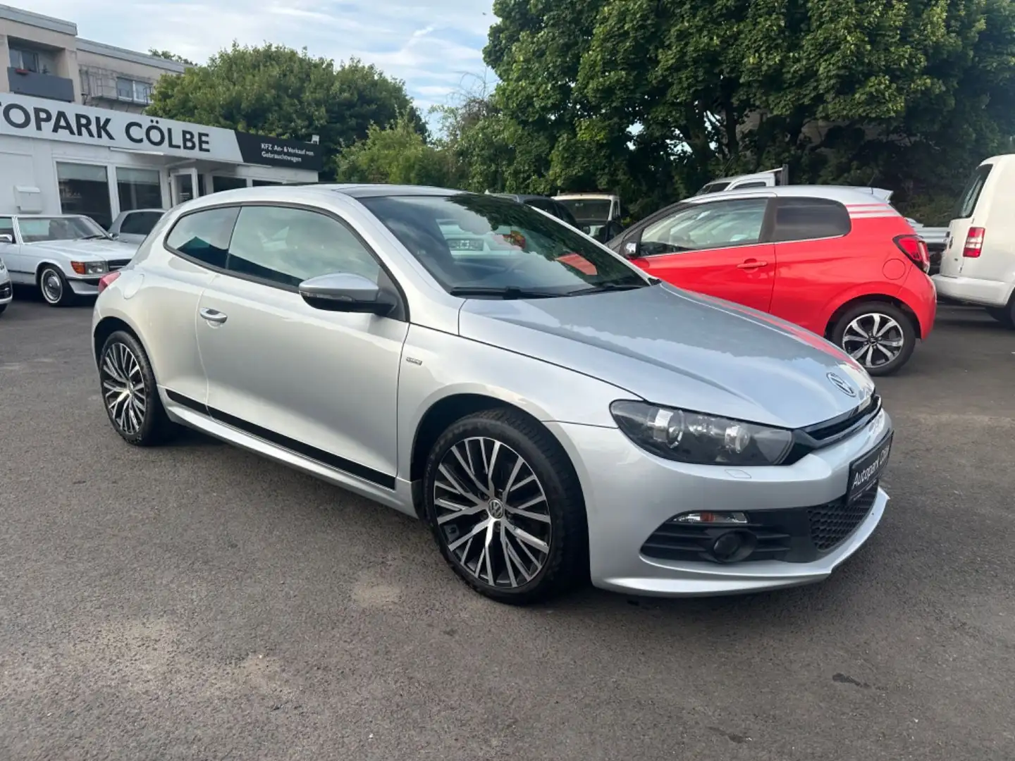 Volkswagen Scirocco 1.4 TSI 90 kW Life*Navi*Rückfahrkamera Silber - 1
