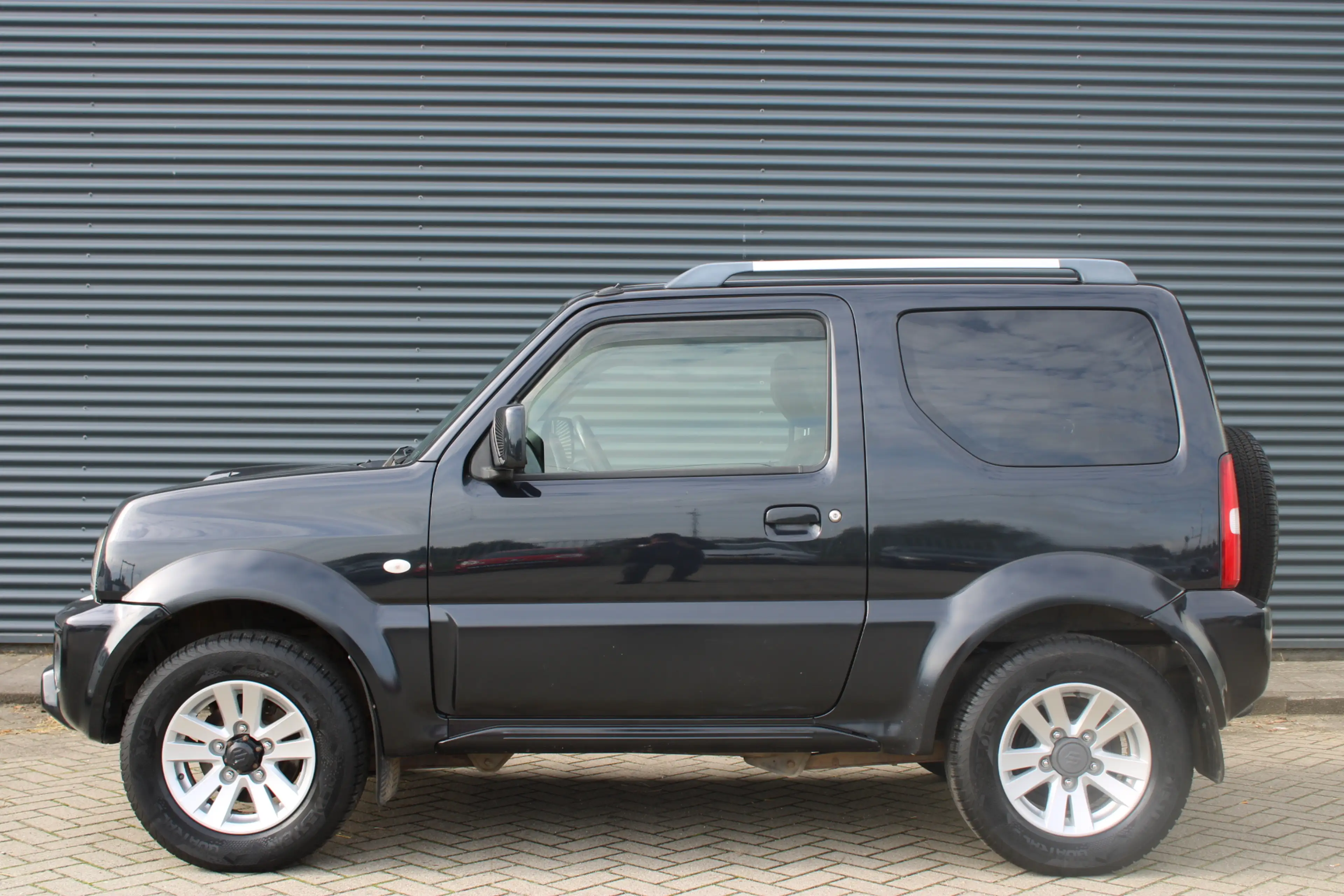 Suzuki Jimny 1.3 Exclusive 4x4 Vol-Leder Stoelverwarming Airco — photo 2