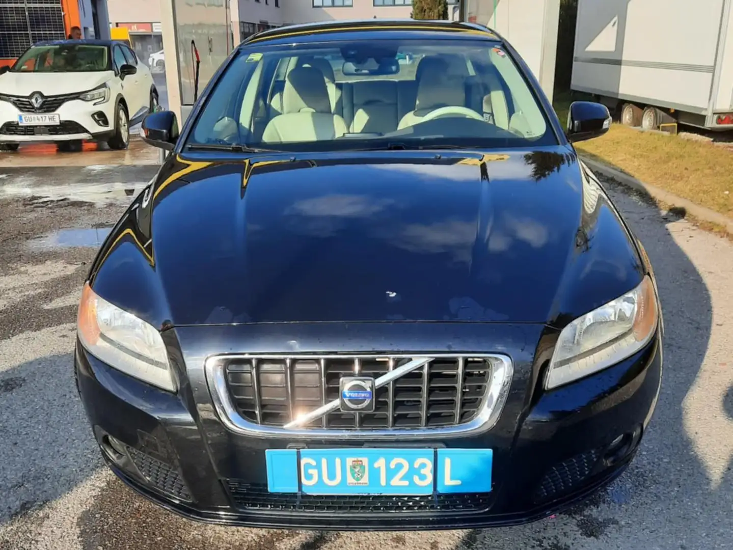 Volvo V70 D5 Aut. Summum - 2