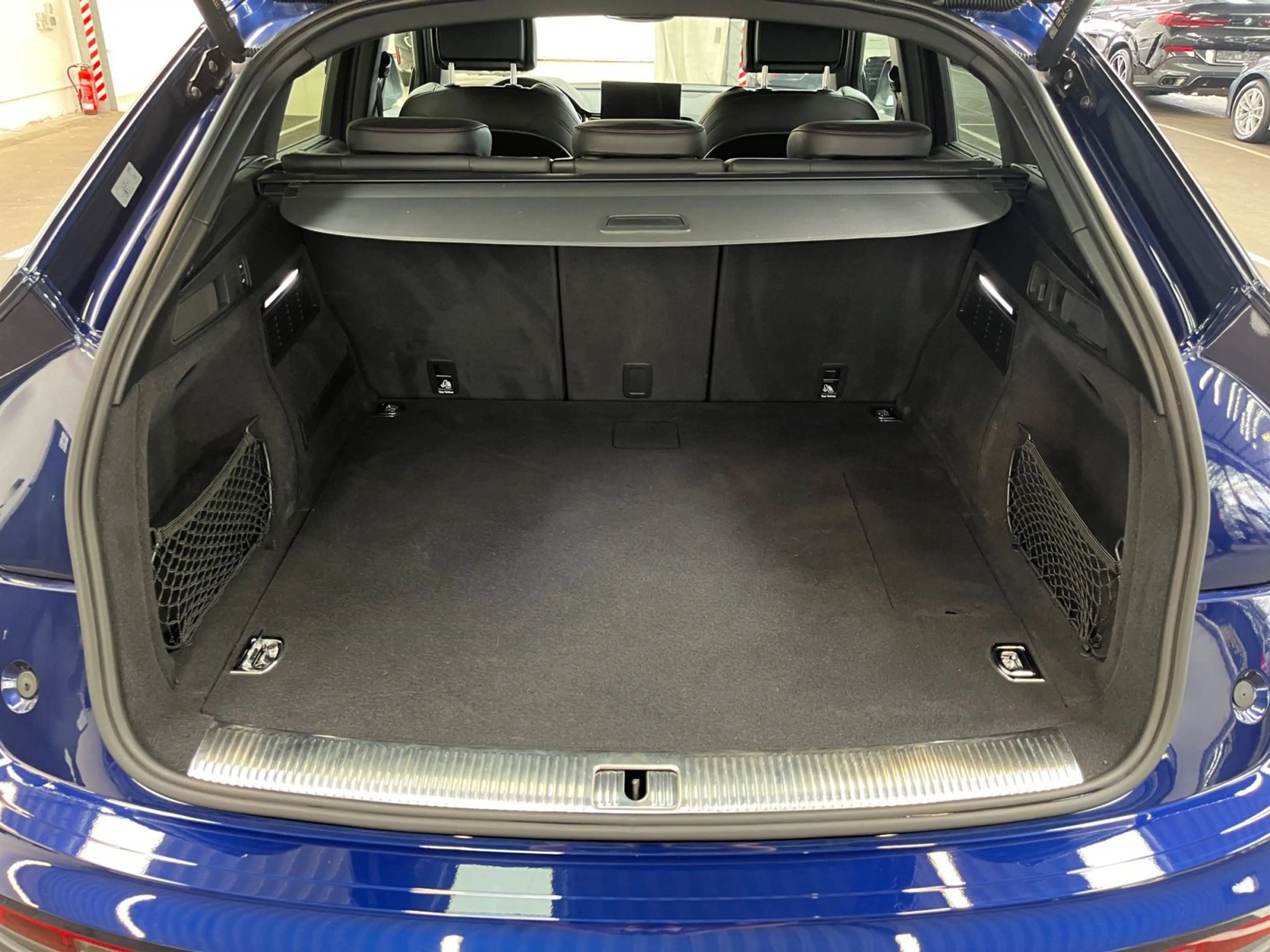 Audi Q5 S line 55 TFSI e, LEDER/MATRIX/KAM/ — photo 11
