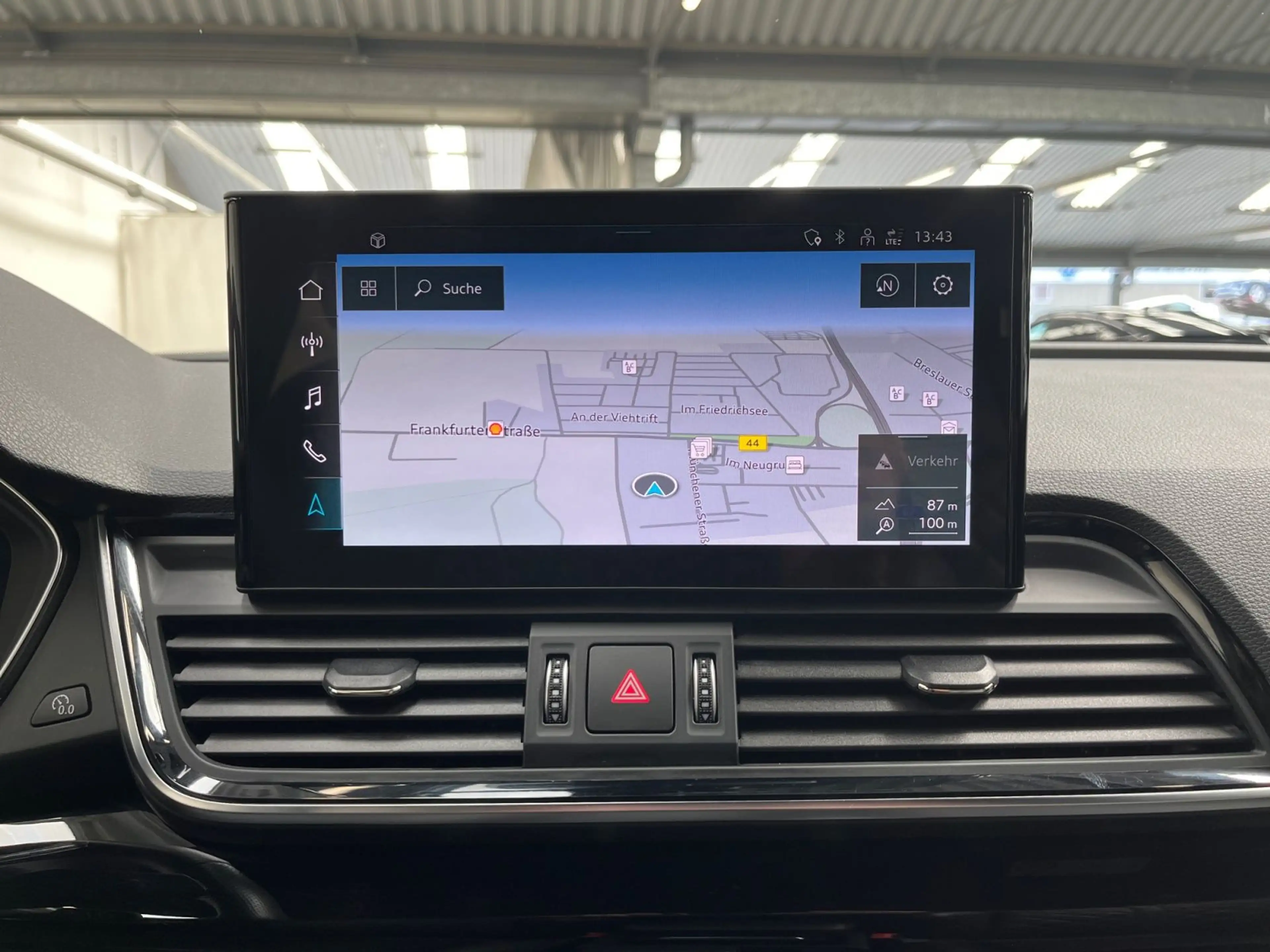 Audi Q5 S line 55 TFSI e, LEDER/MATRIX/KAM/ — photo 14
