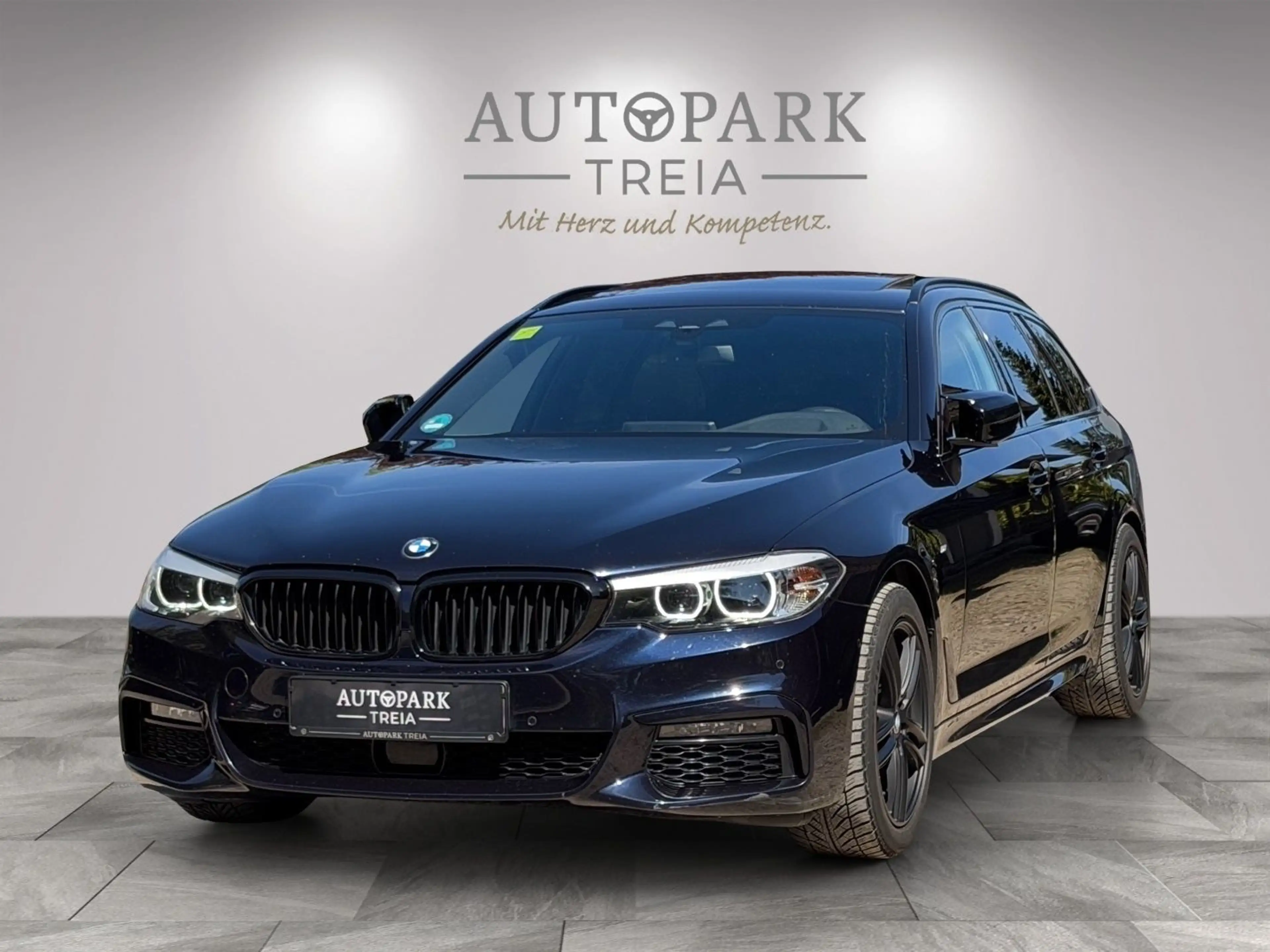 BMW 530 d M Sport ACC|PANO|AHK|HEAD-UP|LED|NAVI|SHZ — photo 3