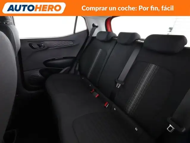 Hyundai i10 view 15
