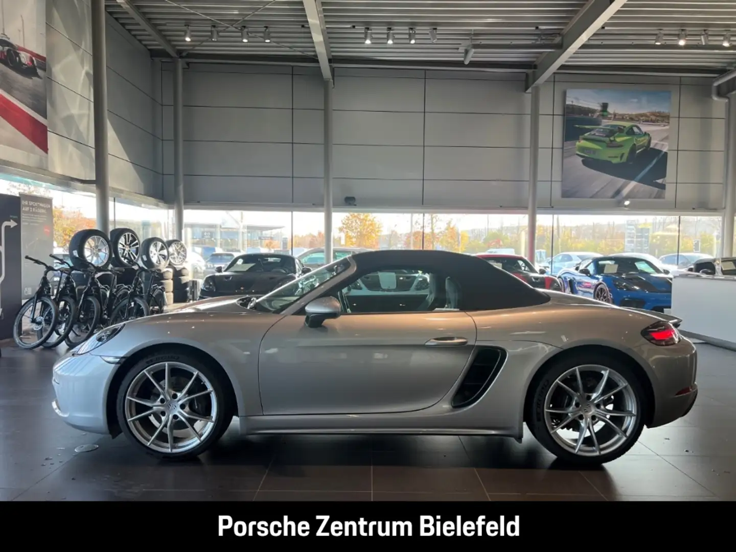 Porsche Boxster 718 20-Zoll Rückfahrkamera Silber - 2