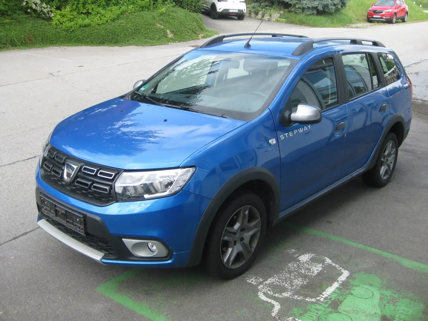 Dacia Logan MCV TCe 90 (S Albastru - 2