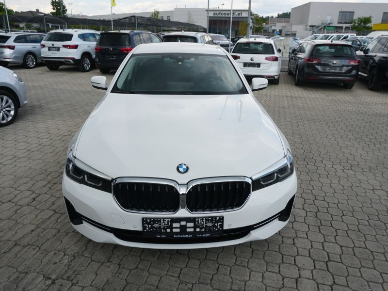 BMW 518 d Aut. *18"ALU+LED+NAVI* — photo 2