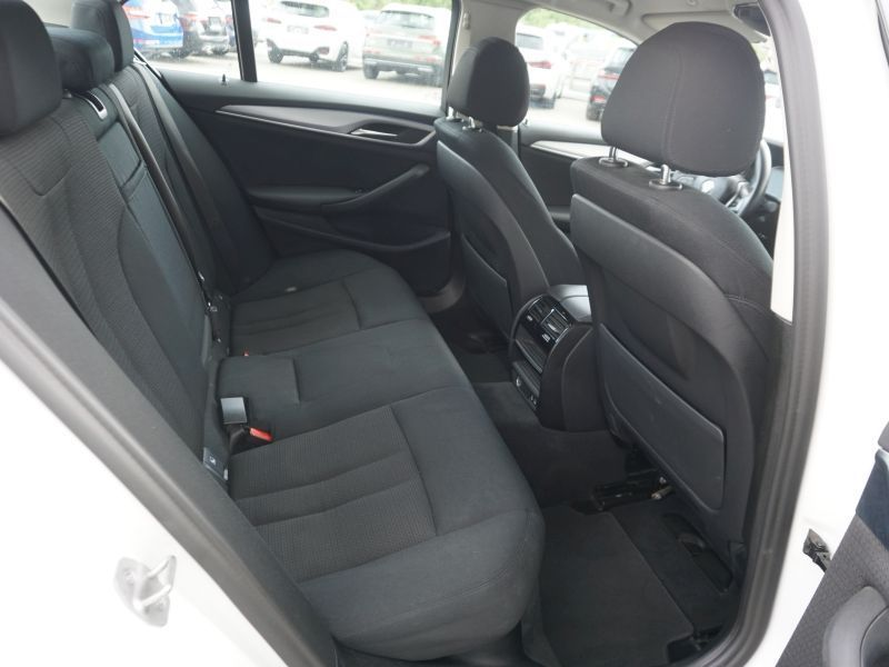 BMW 518 d Aut. *18"ALU+LED+NAVI* — photo 12
