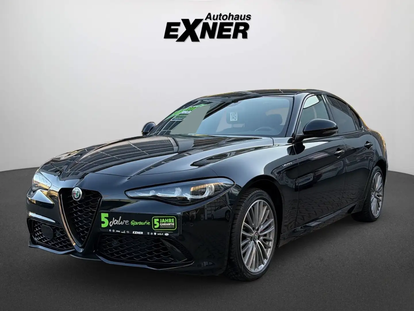 Alfa Romeo Giulia 2.2 JTDM VELOCE Q4 Kamera+LED+Sitzheizung Schwarz - 2