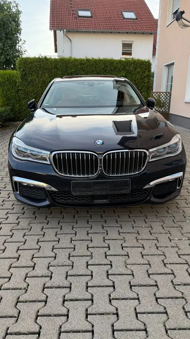 BMW 730 730d xDrive - 1
