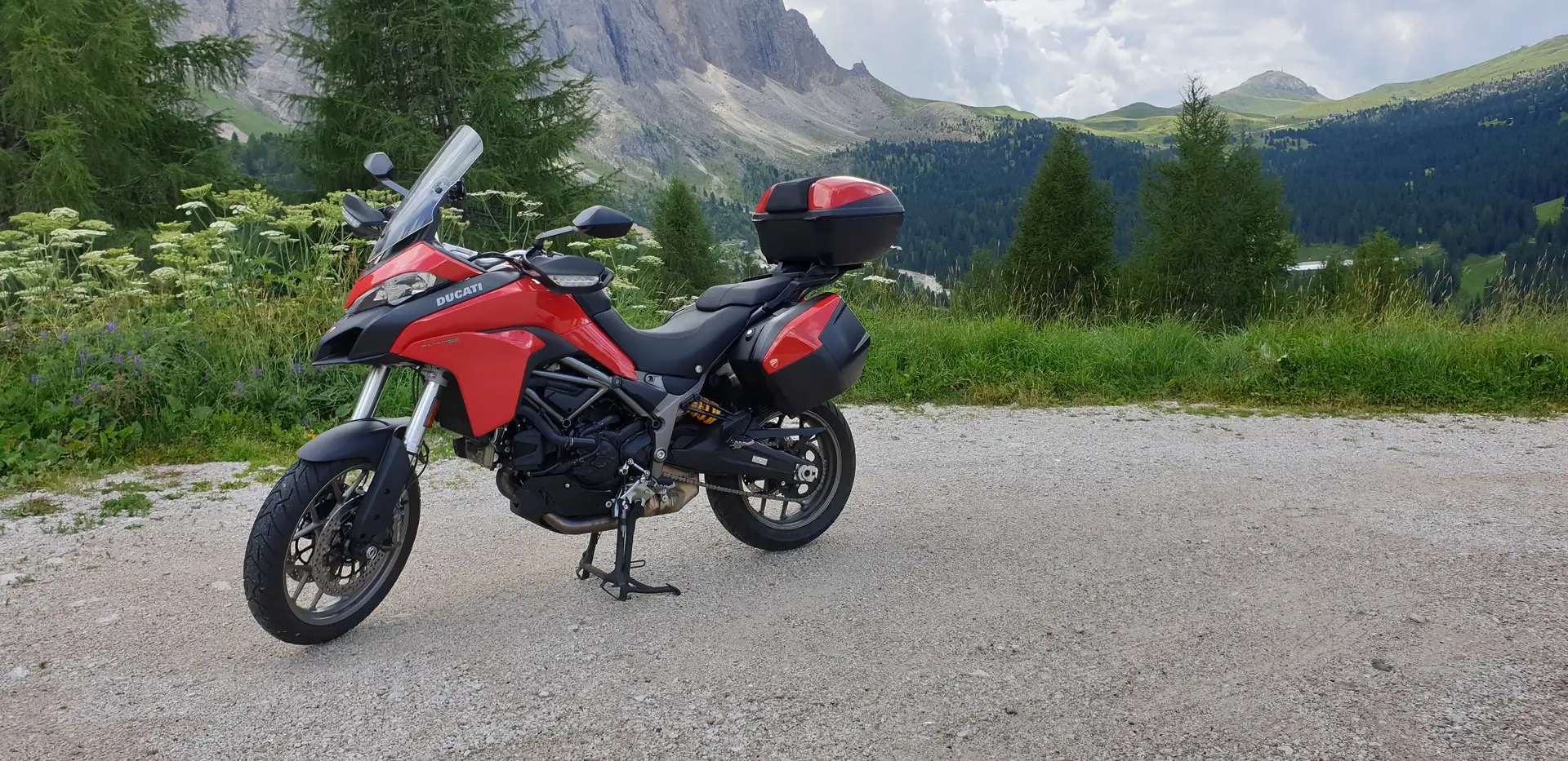 Ducati Multistrada 950 red - 1