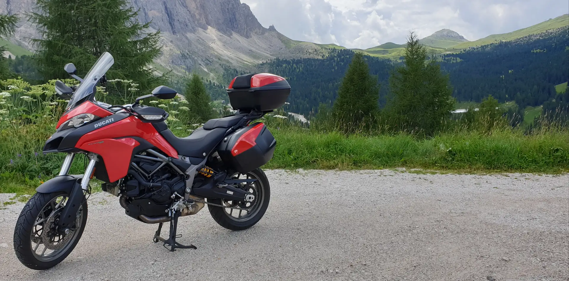 Ducati Multistrada 950 red - 2