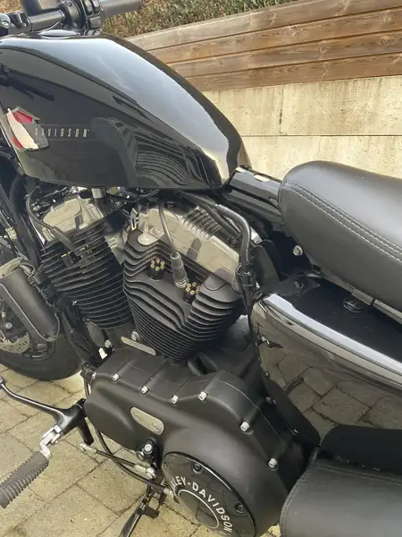 Harley-Davidson Sportster Forty Eight - foto 4