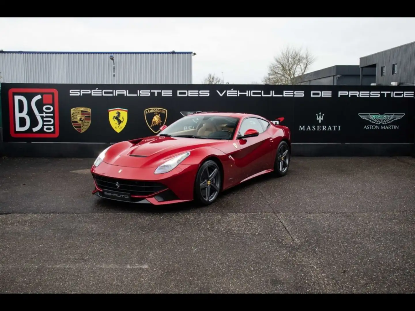 Ferrari F12 - V12 6.3l - 740ch - ROSSO MARANELLO ! - 1