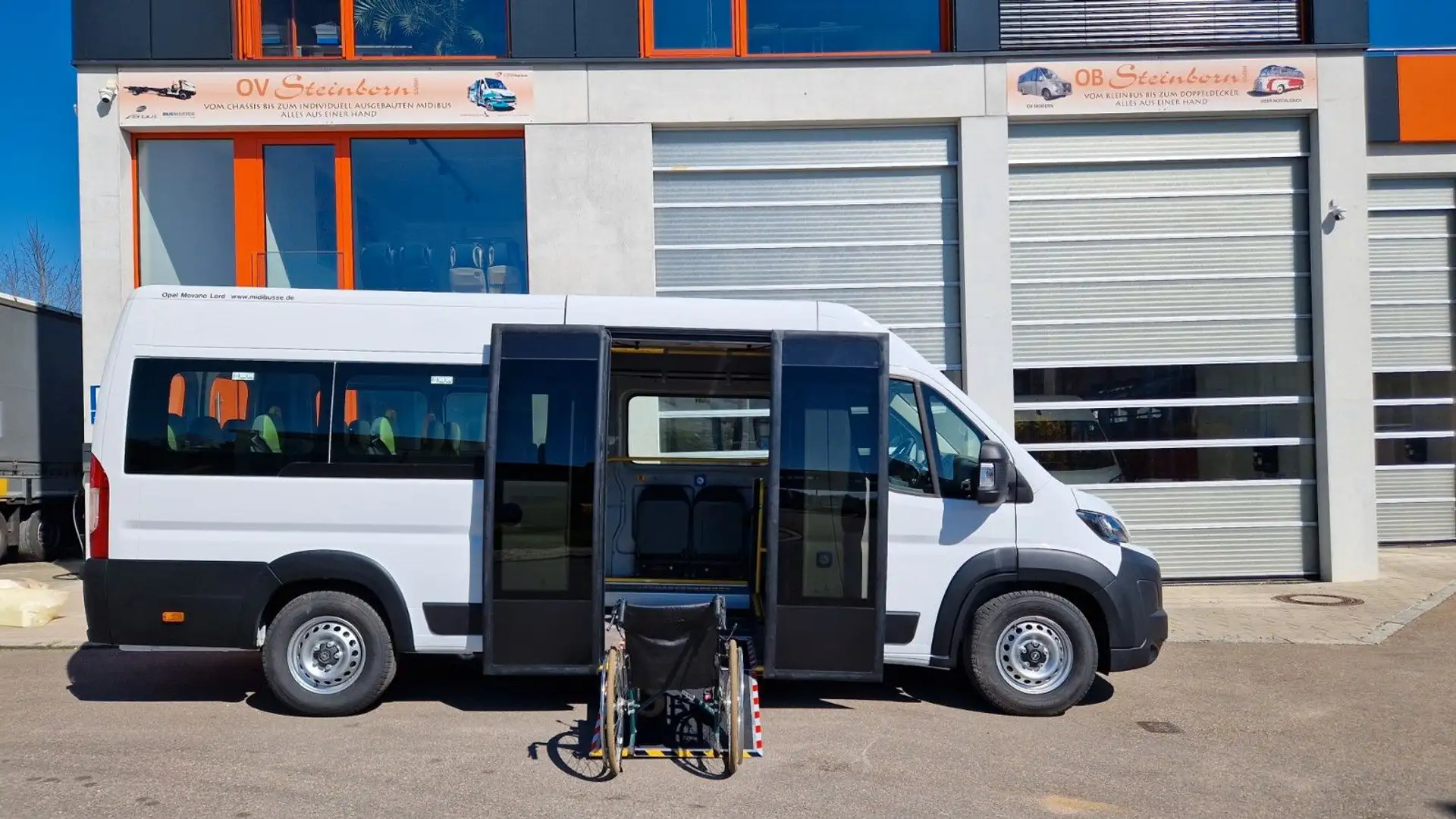 Fiat Ducato Opel Movano gleich Ducato Bürgerbus Niederflur R Weiß - 2