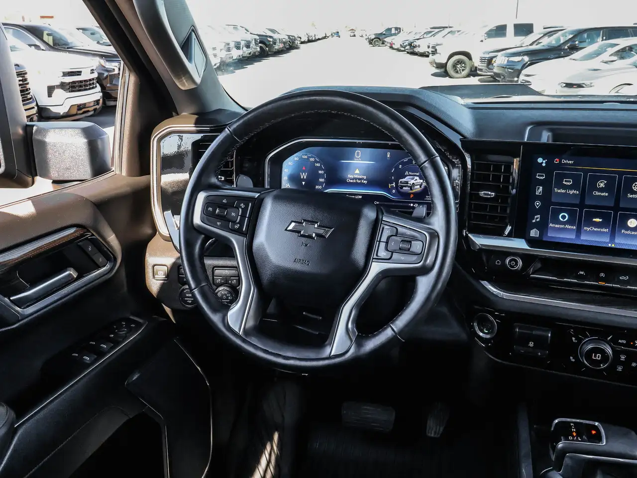 Chevrolet Silverado 1500 снимка Chevrolet Silverado 1500
