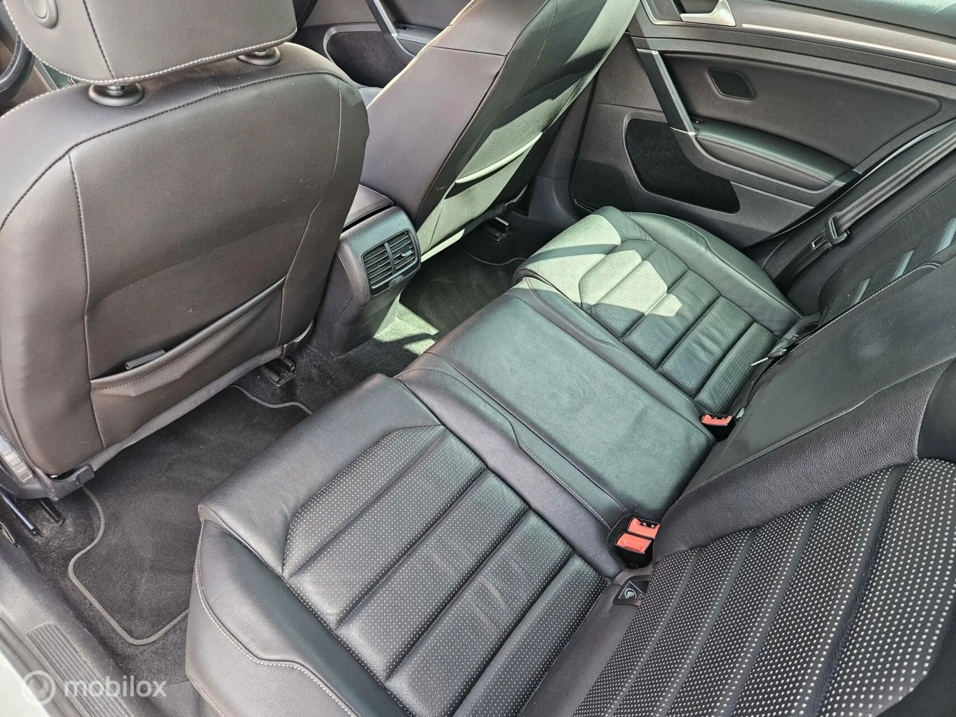 Volkswagen e-Golf e-Golf / Virtual / Dynaudio / Blis / leer — photo 10