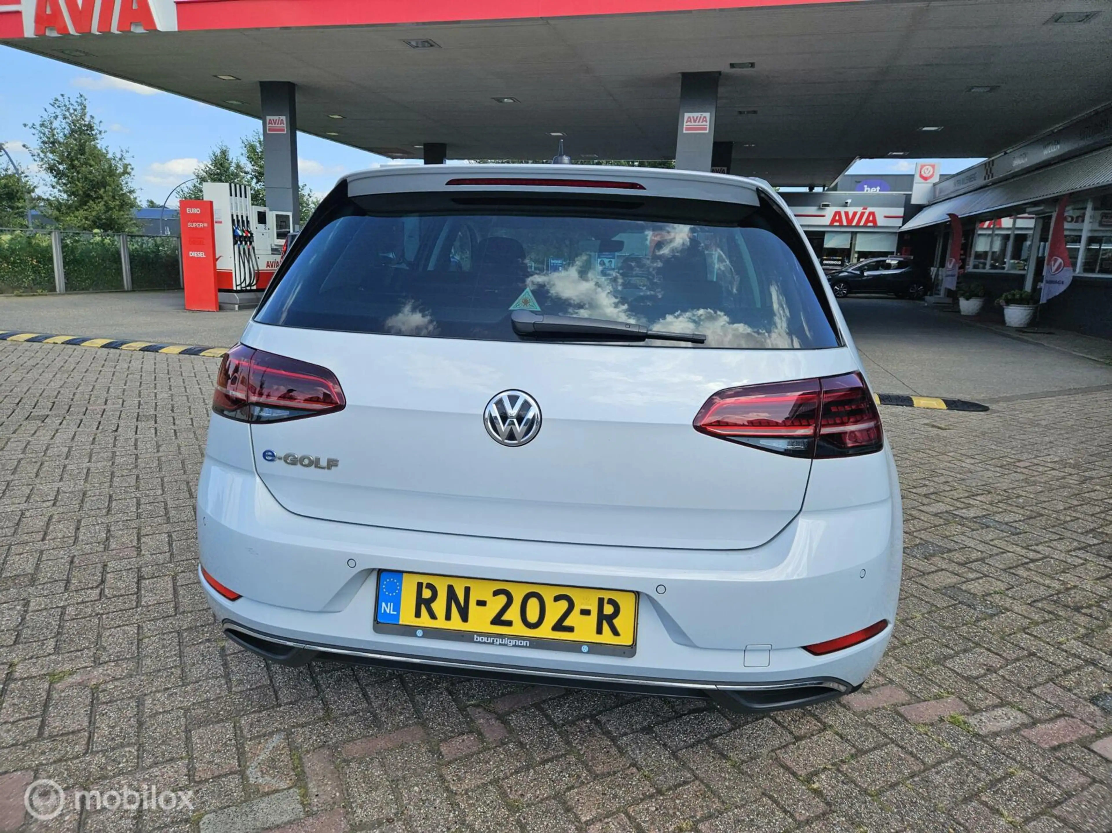 Volkswagen e-Golf e-Golf / Virtual / Dynaudio / Blis / leer — photo 6