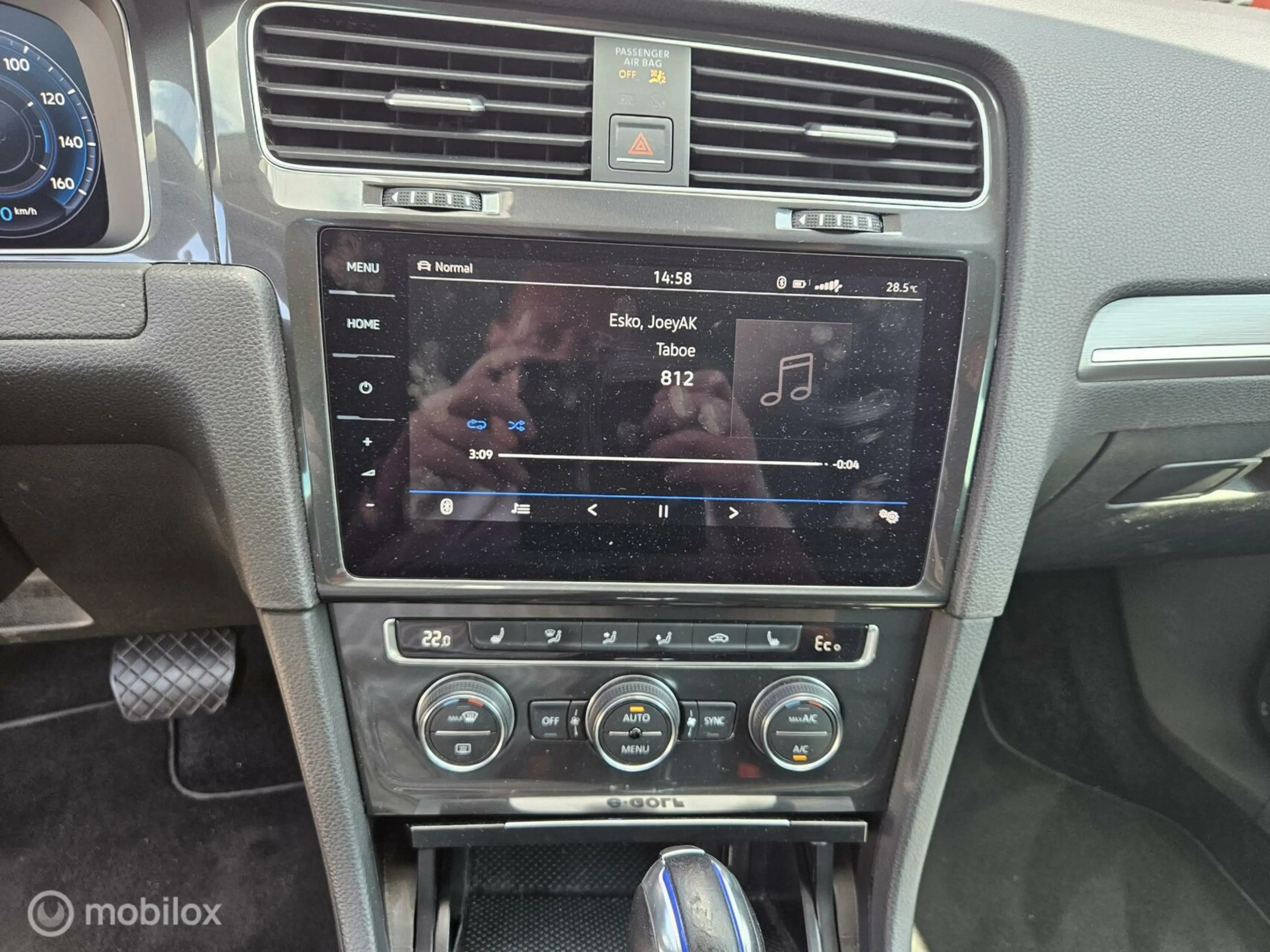 Volkswagen e-Golf e-Golf / Virtual / Dynaudio / Blis / leer — photo 13