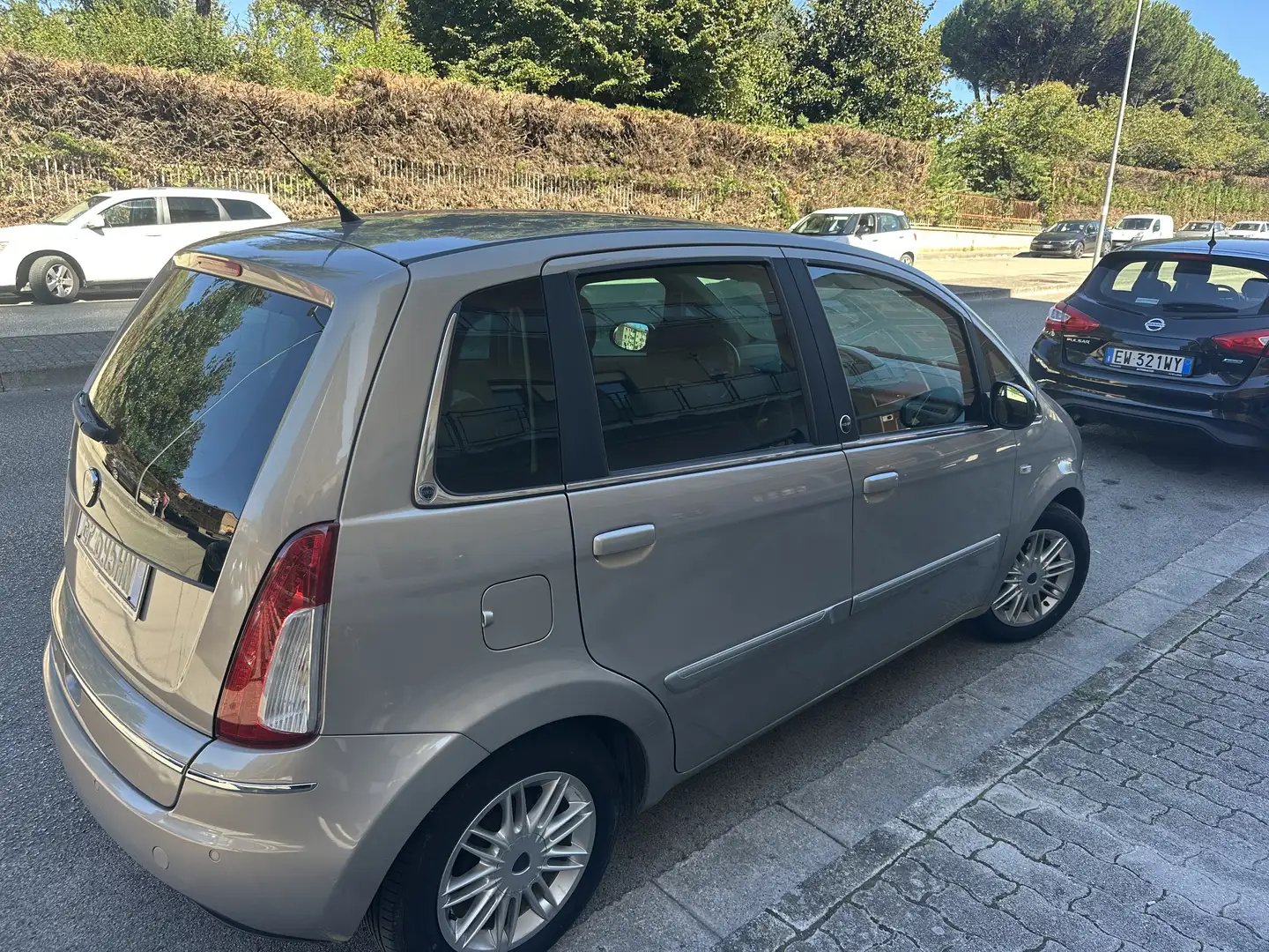 Lancia MUSA 1.4 8v Gold c/c.traz.,esp ecochic Gpl - 2